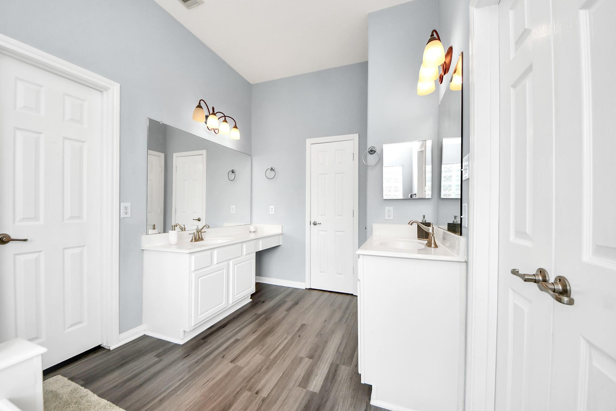 14803 Whispy Green Court