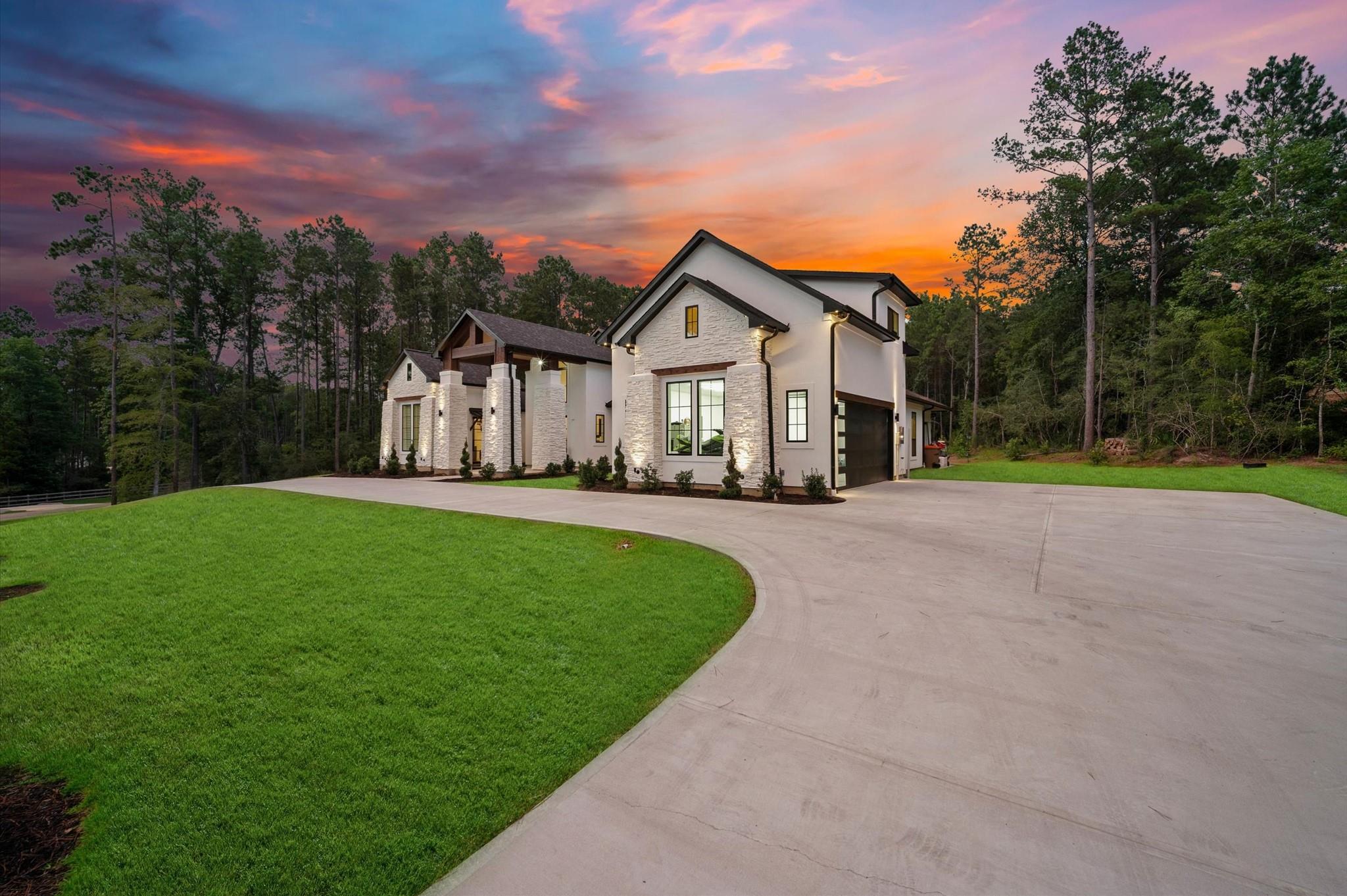 437 Sundog Road