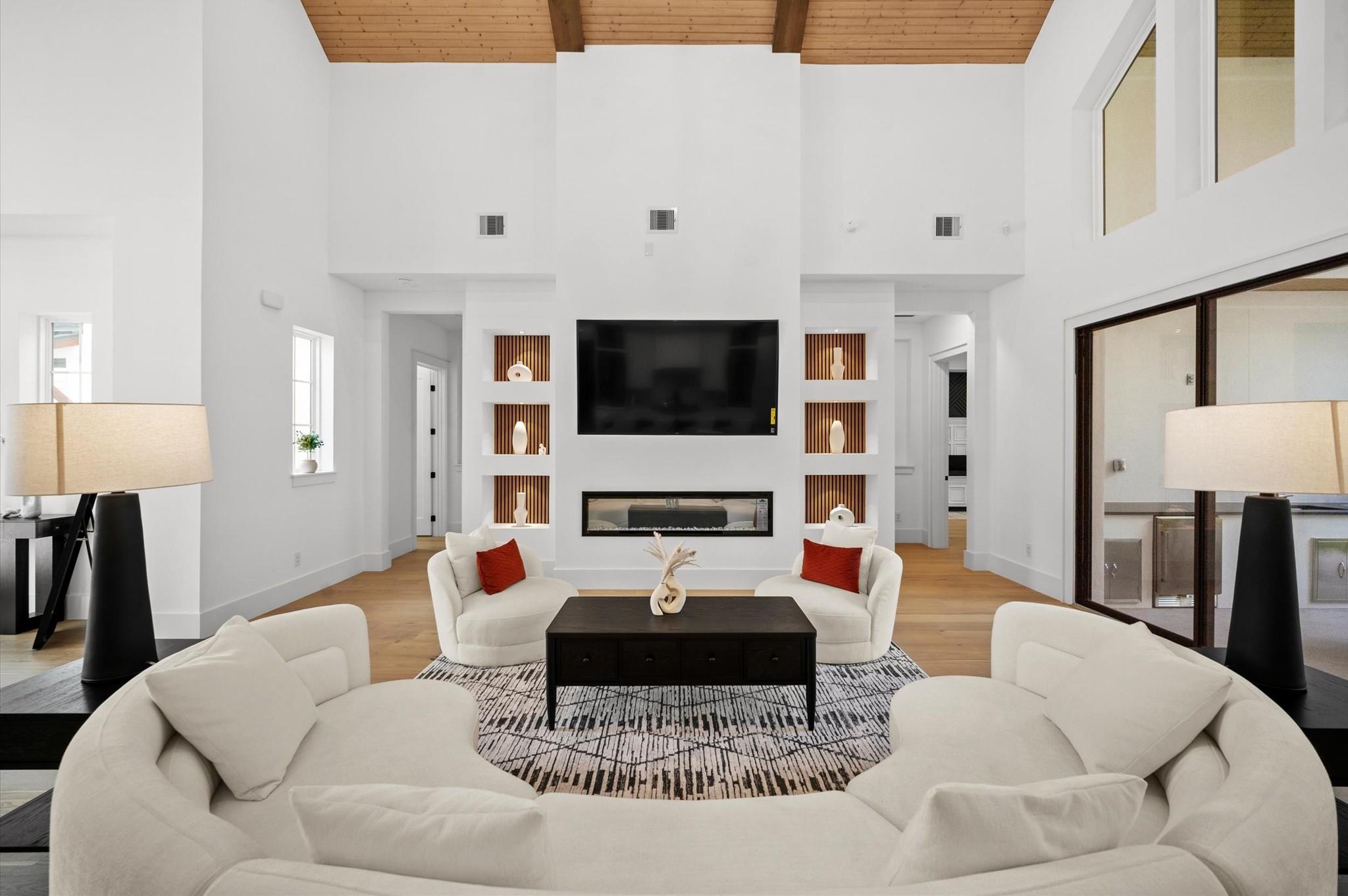 437 Sundog Road