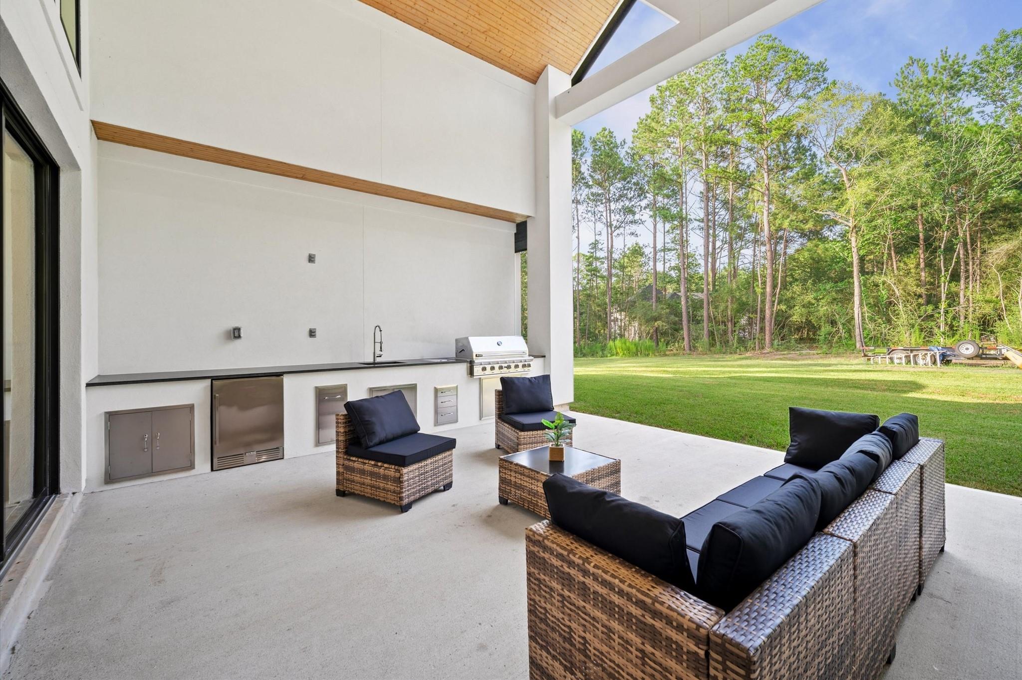 437 Sundog Road