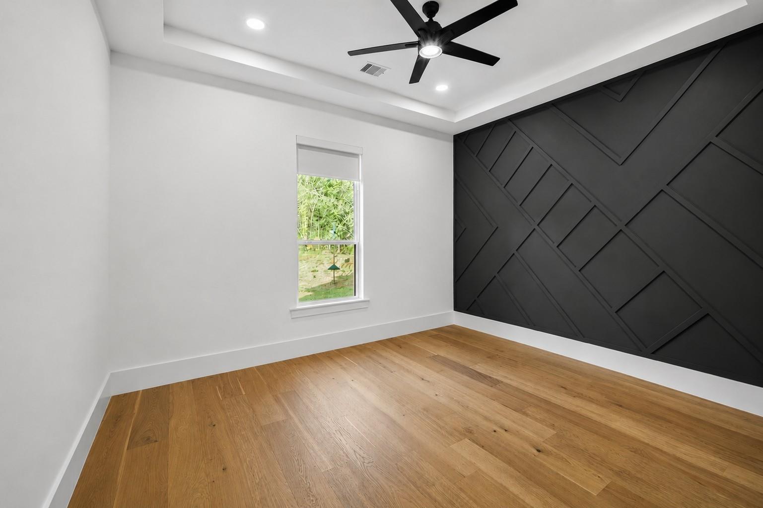 437 Sundog Road