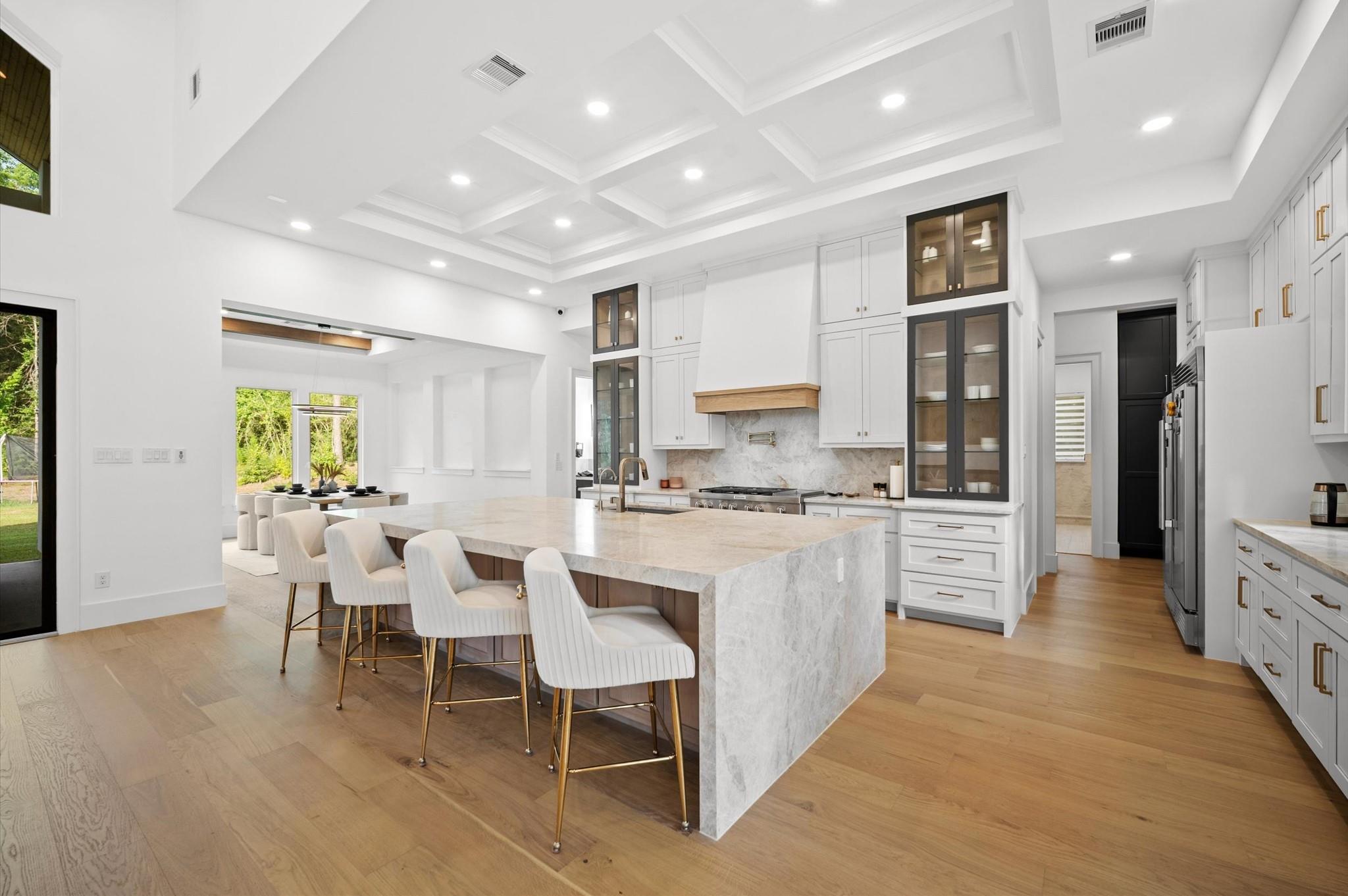 437 Sundog Road