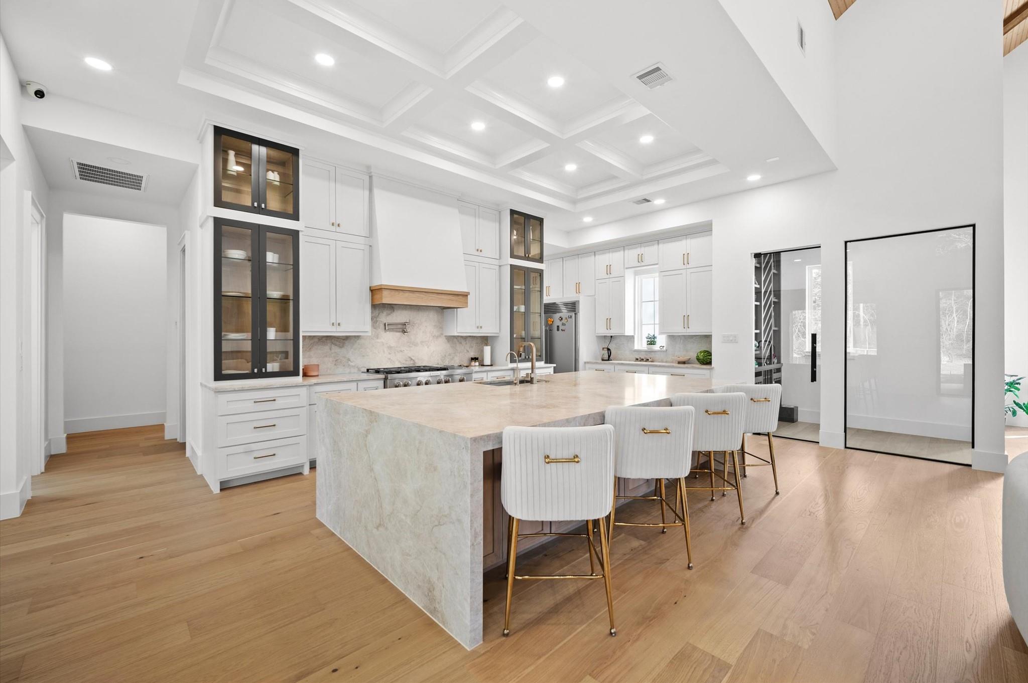 437 Sundog Road