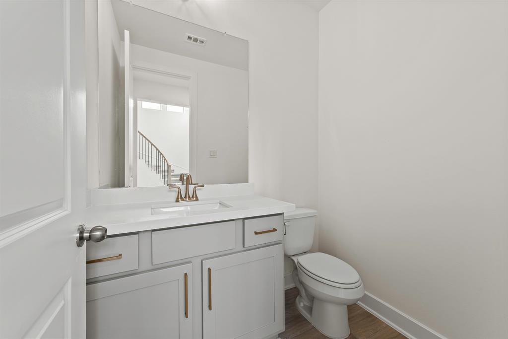 2722 Sweet Honey Lane