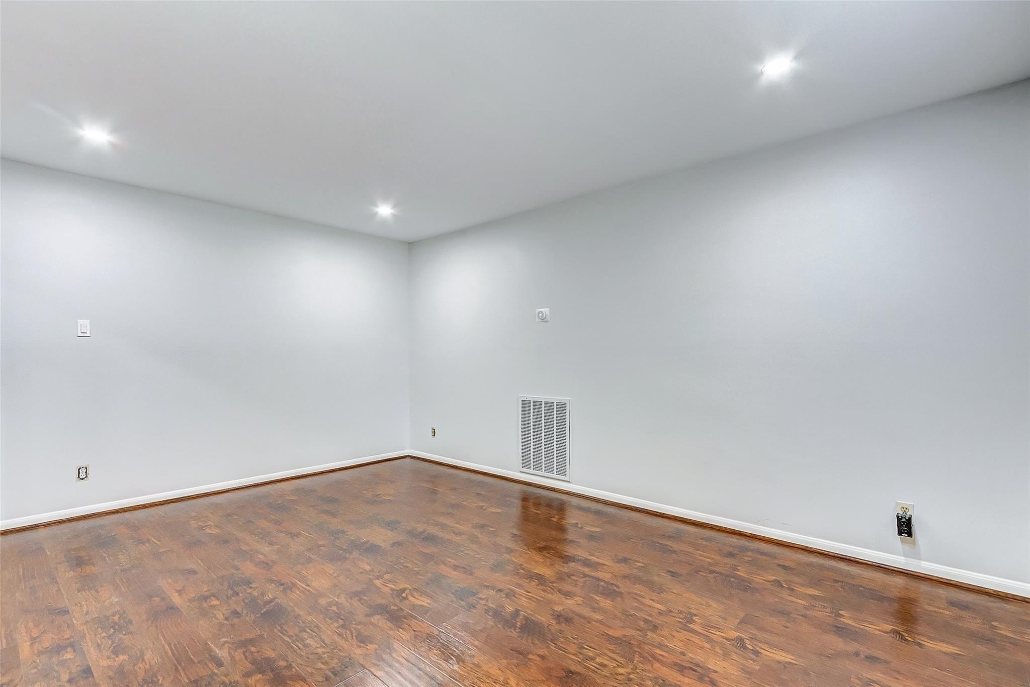 122 Camellia Street