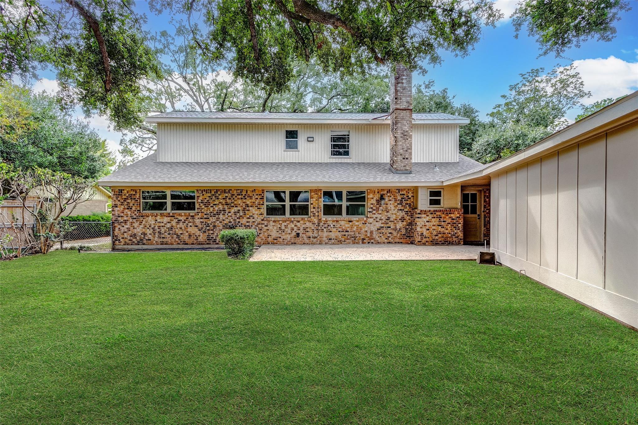 122 Camellia Street