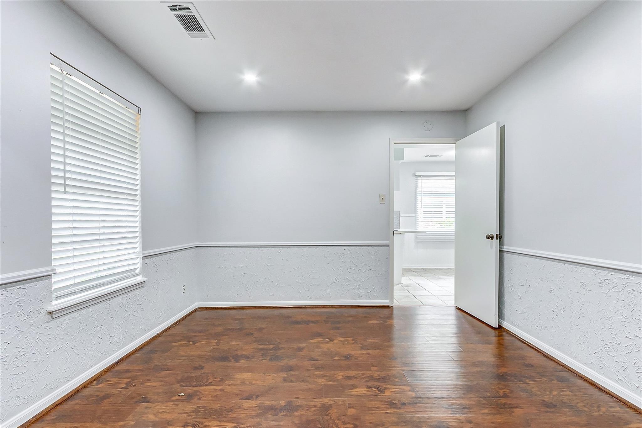 122 Camellia Street