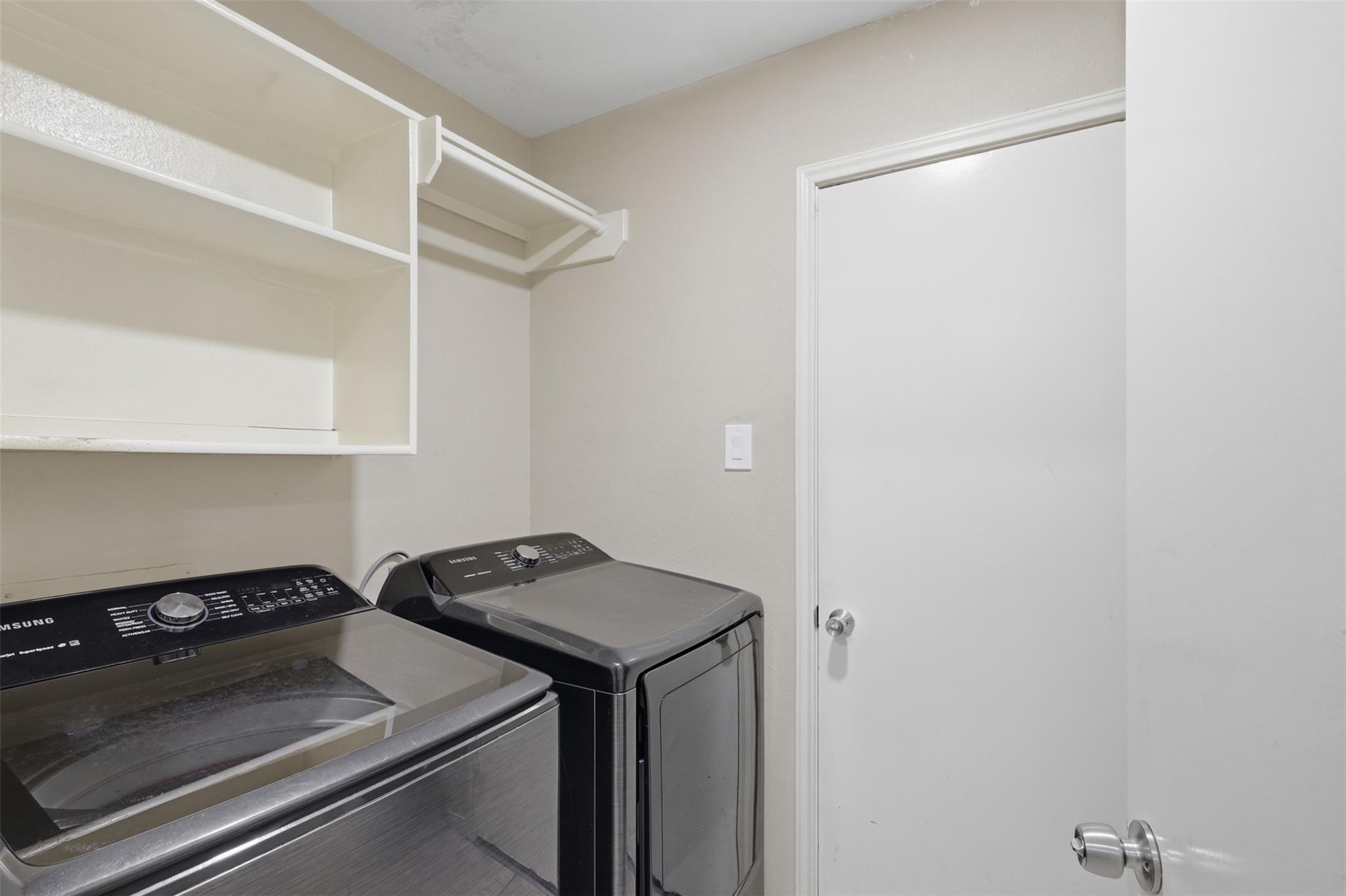 1112 Willersley Lane