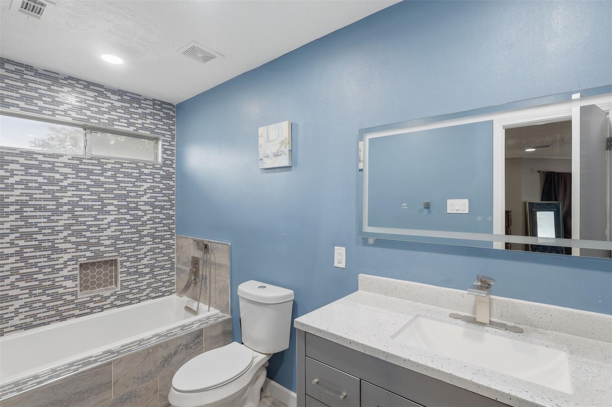 1112 Willersley Lane