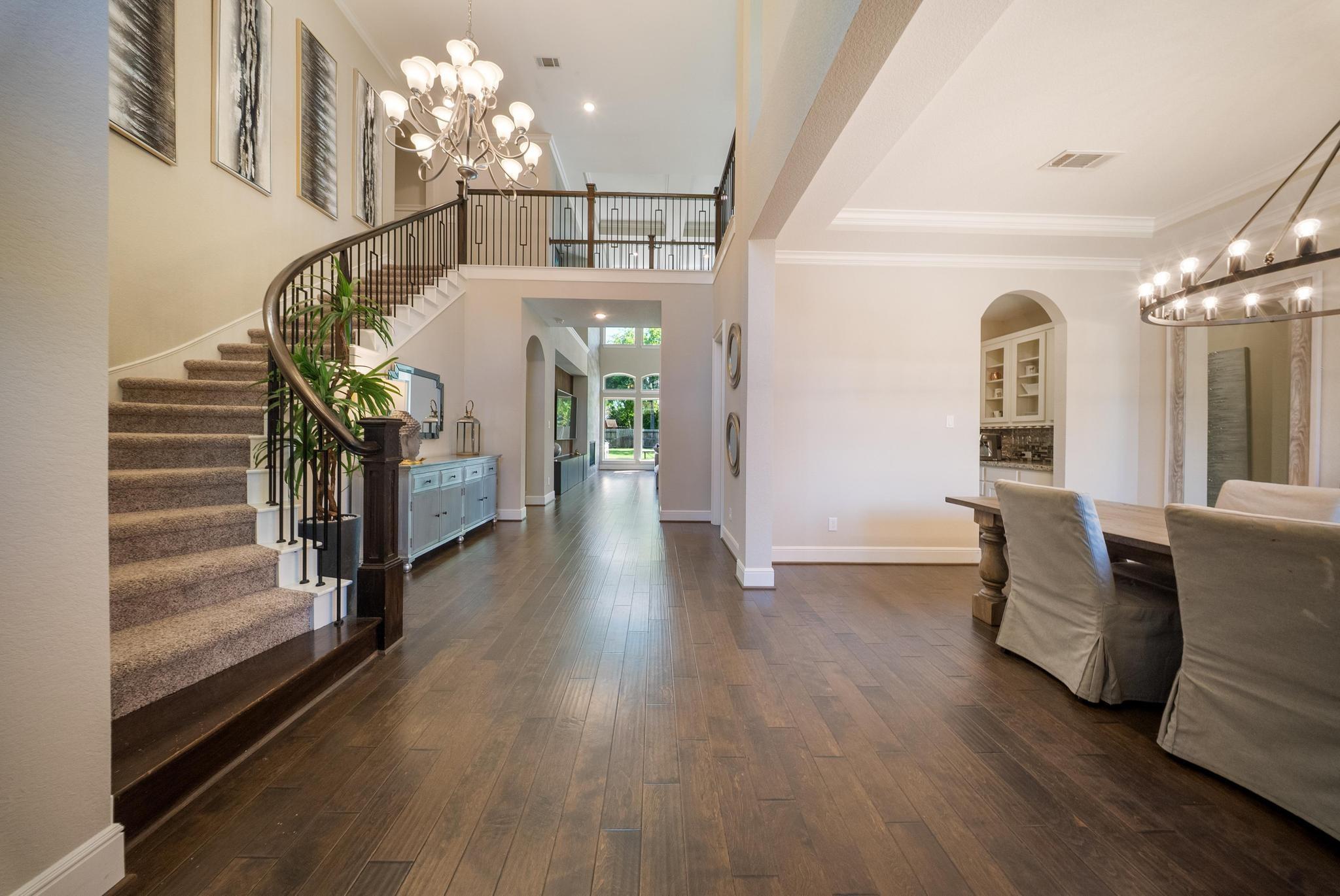 5807 Yarrow Creek Court
