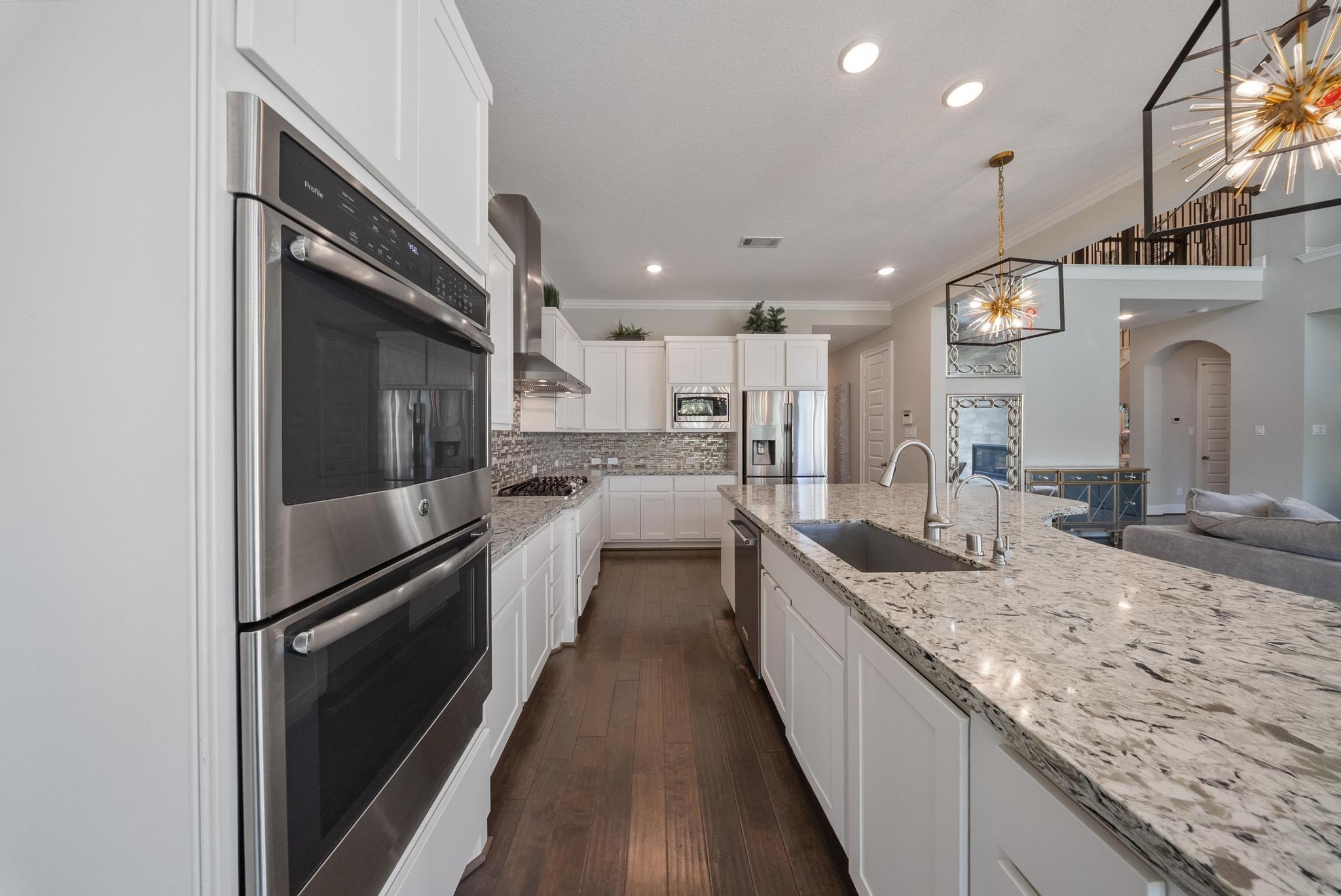 5807 Yarrow Creek Court