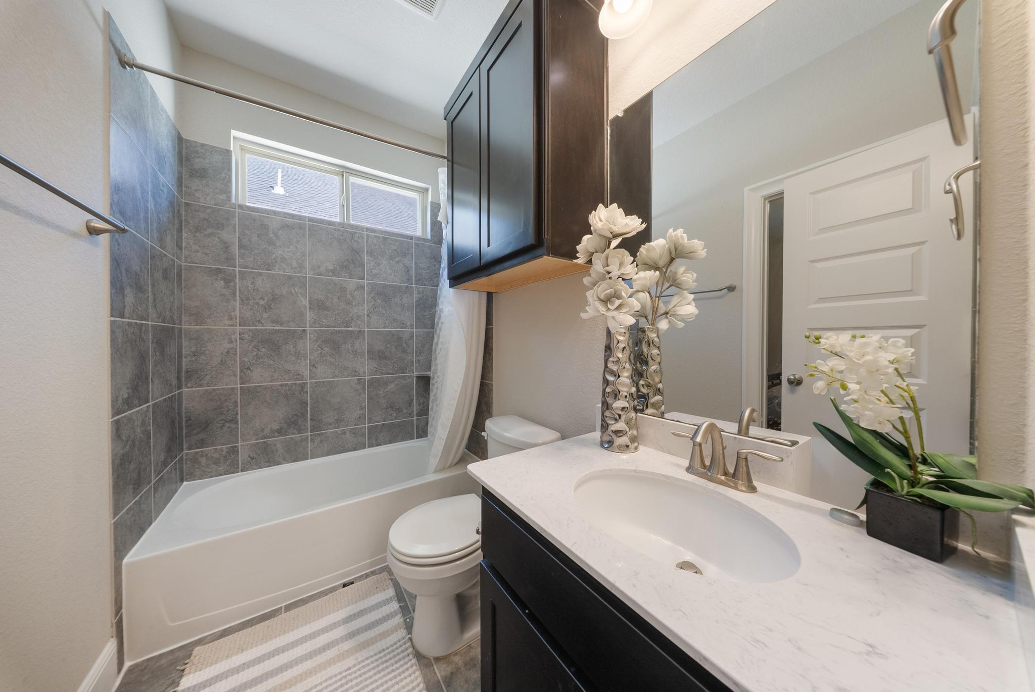 5807 Yarrow Creek Court