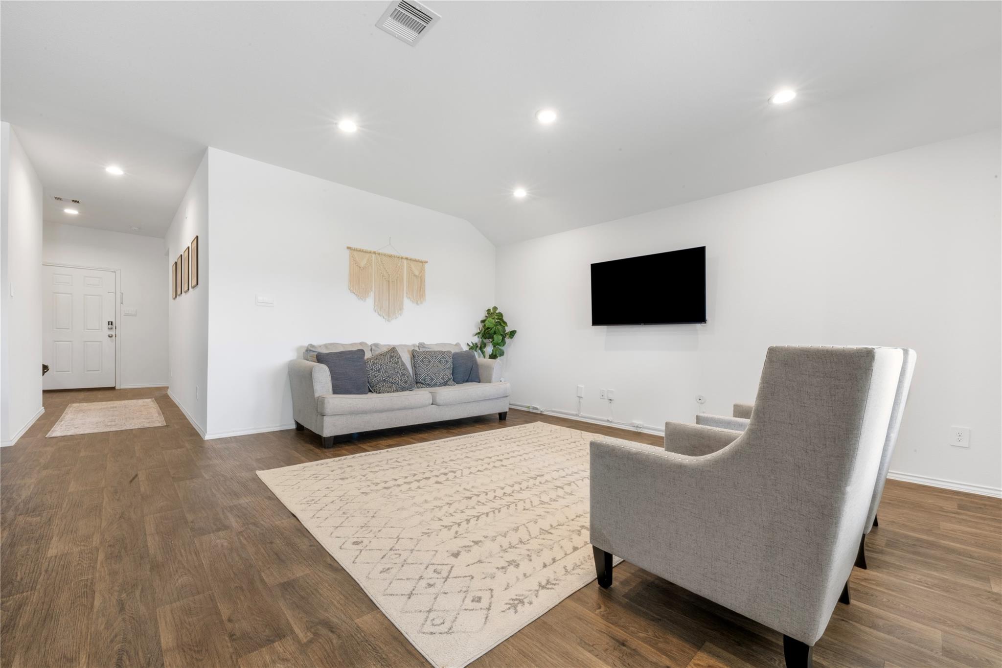 5146 Moonlit Garden Lane