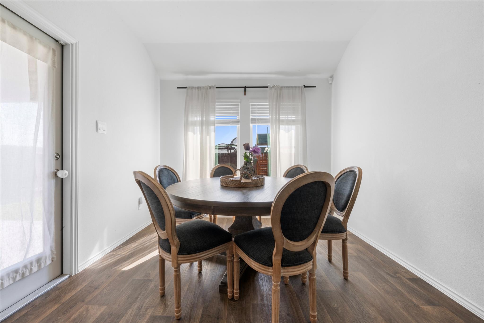 5146 Moonlit Garden Lane