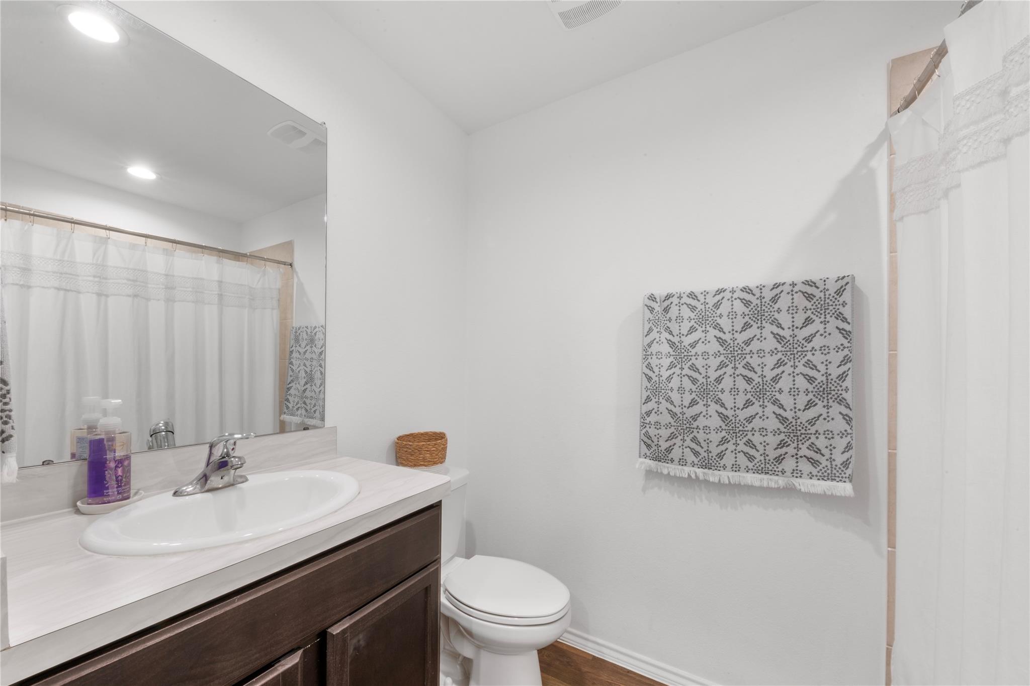 5146 Moonlit Garden Lane