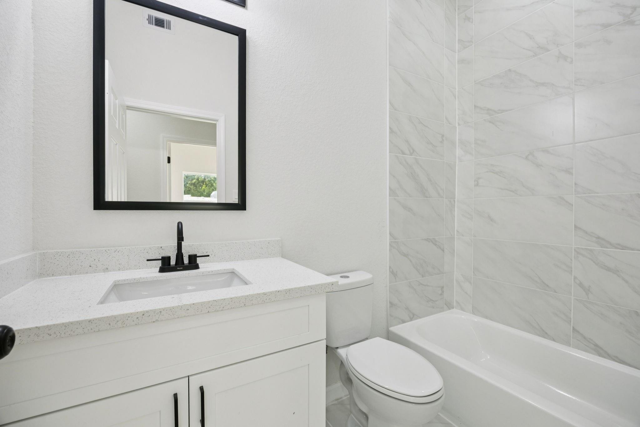 301 Cartersville Street