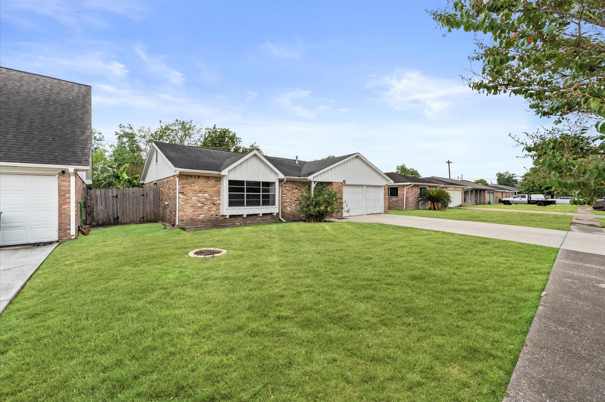 11623 Carvel Lane, Houston