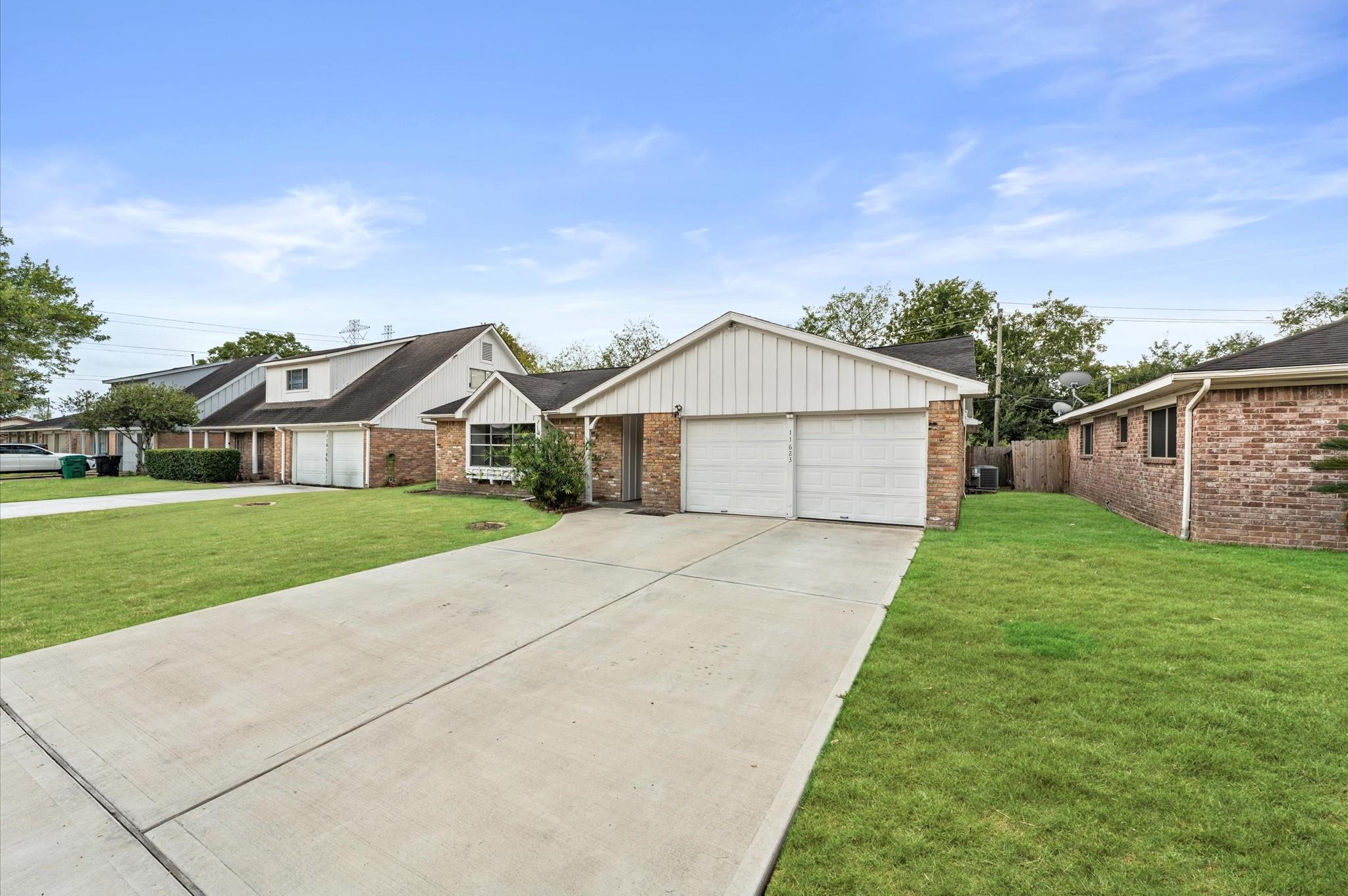 11623 Carvel Lane, Houston