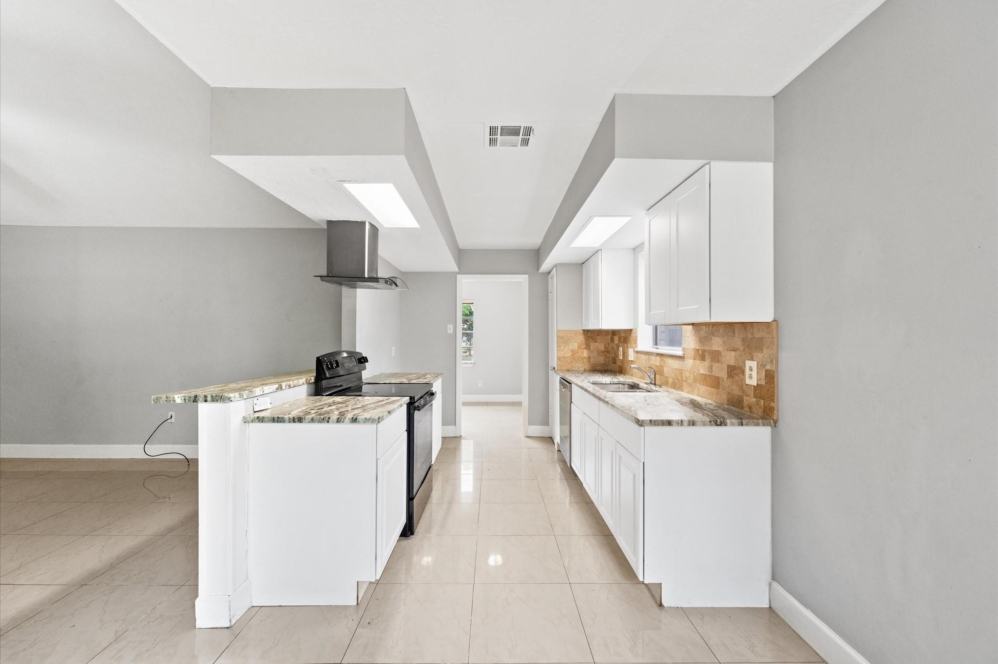 11623 Carvel Lane, Houston