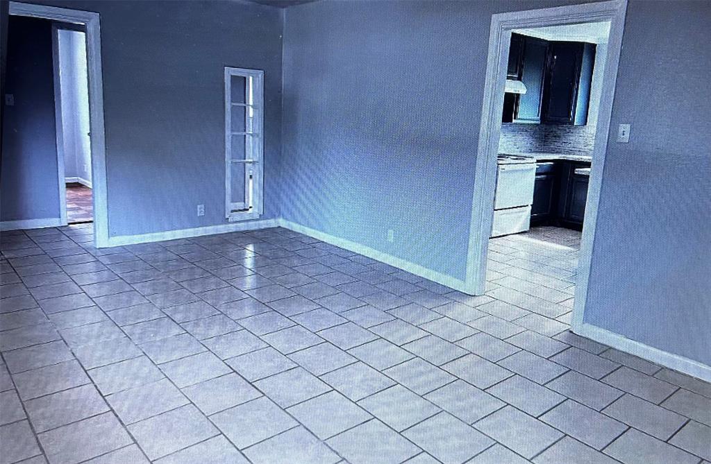 3615 Edgemont
