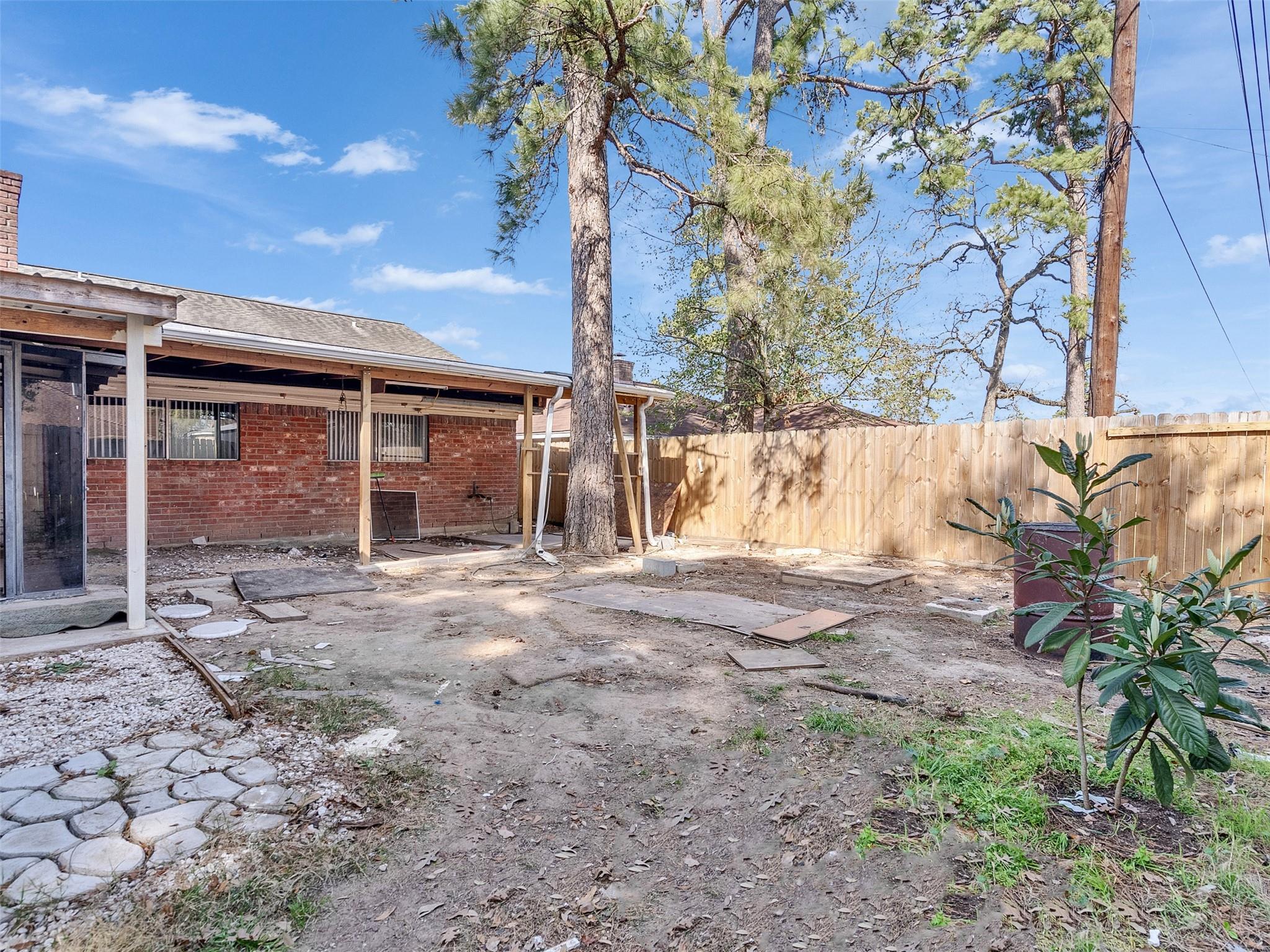 5602 Rivergate Drive