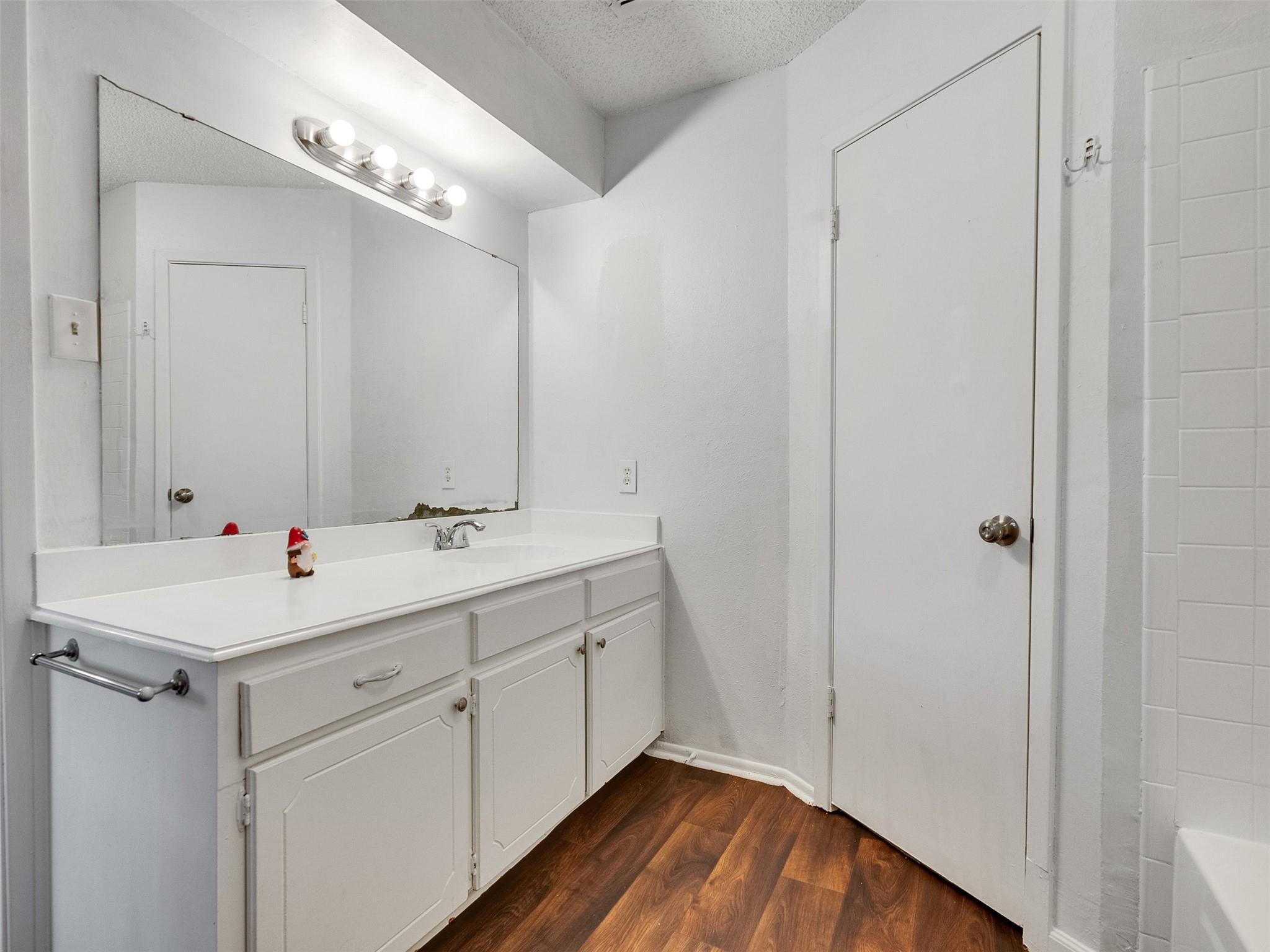 5602 Rivergate Drive