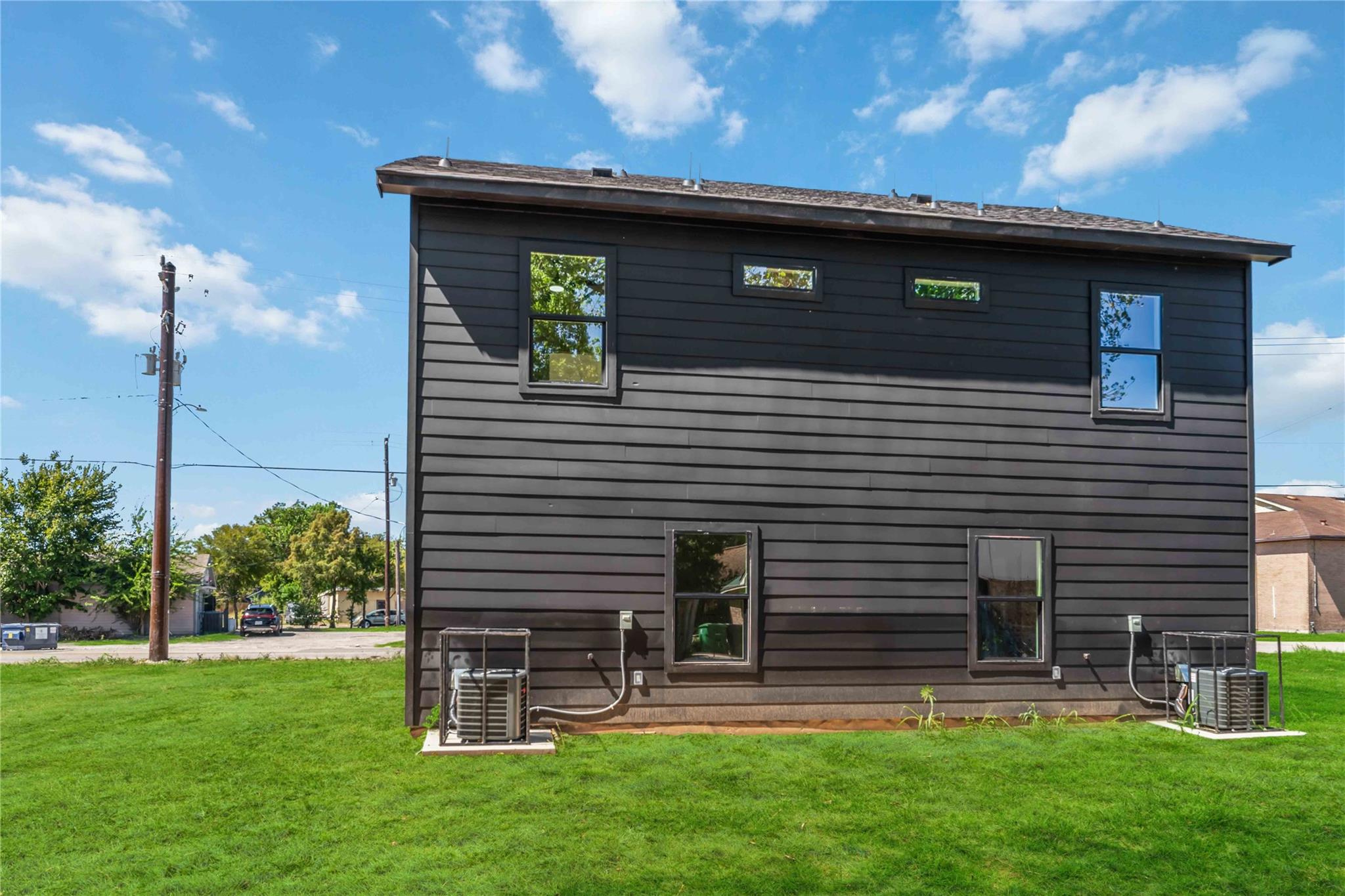 8201 Calhoun Street Unit: A/B