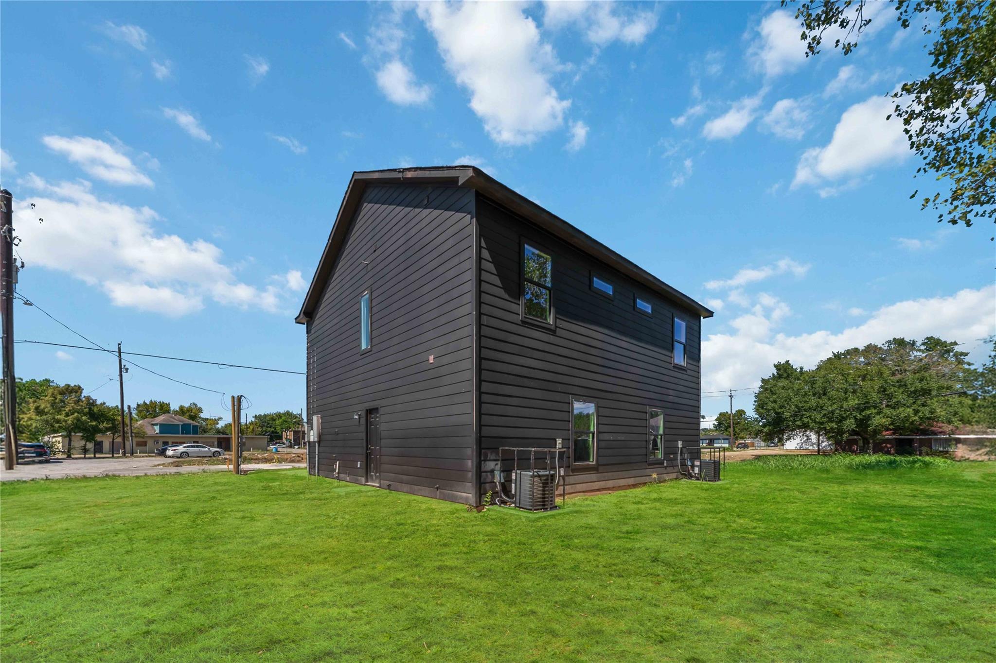 8201 Calhoun Street Unit: A/B