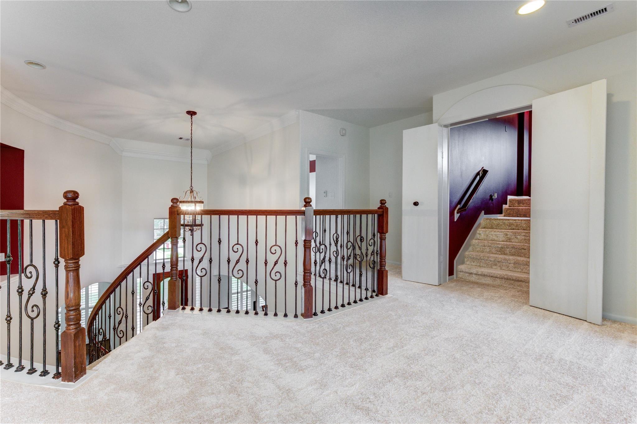 1335 Altavilla Lane