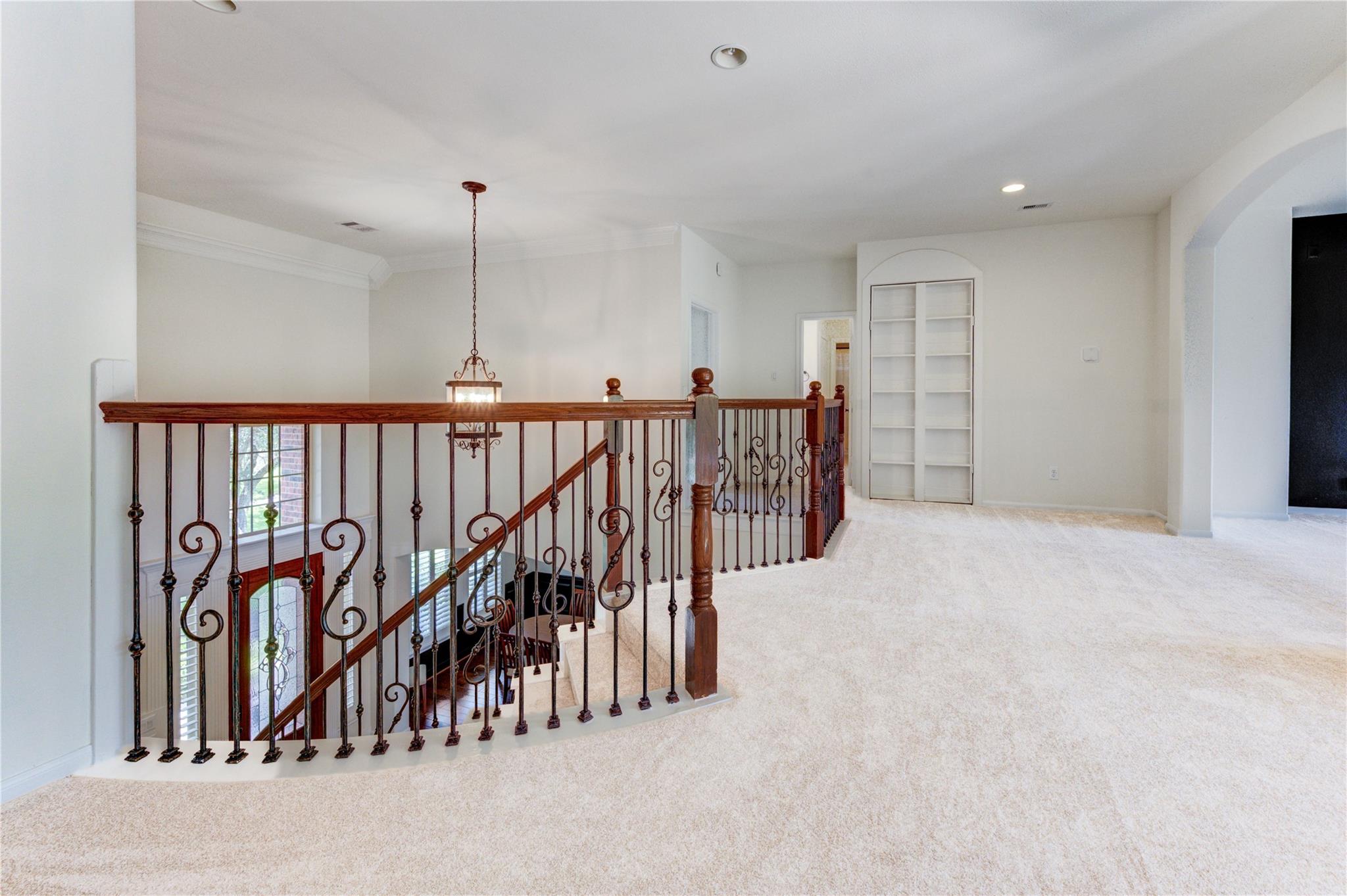 1335 Altavilla Lane