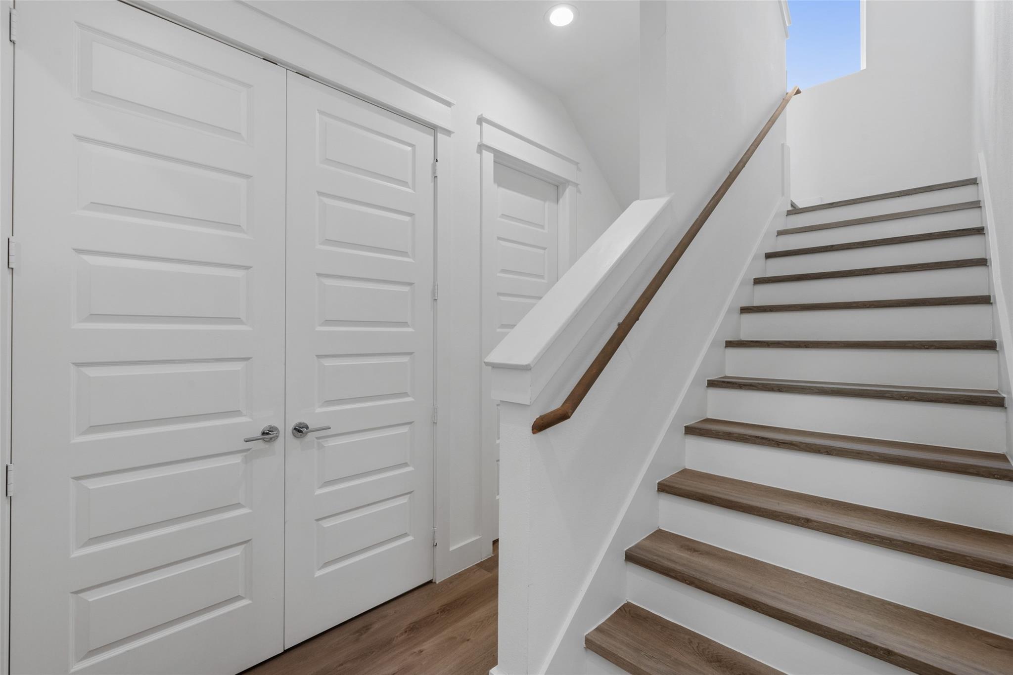 513 Schweikhardt Street