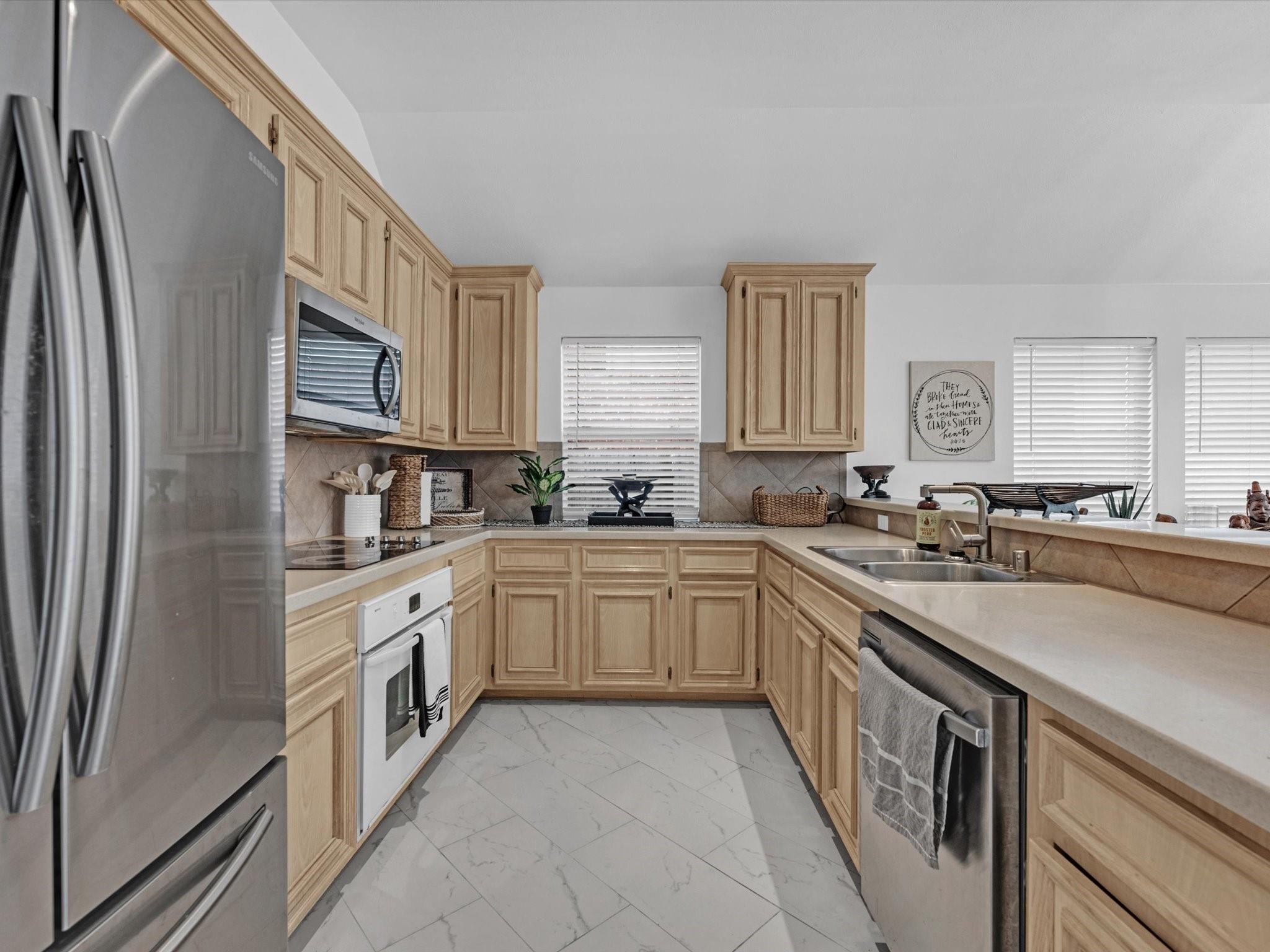 5805 Windy Knoll Lane