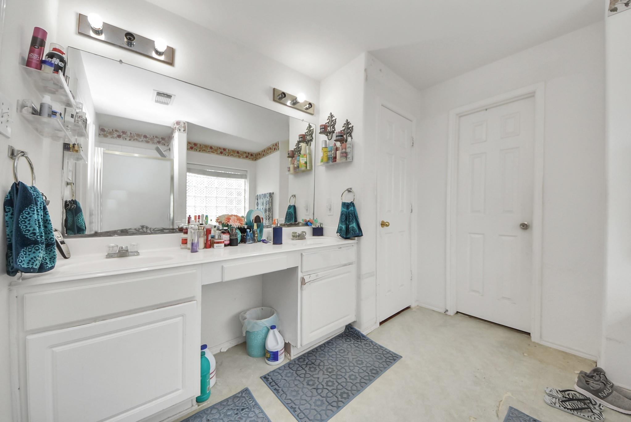 10003 Dakota Ridge Court