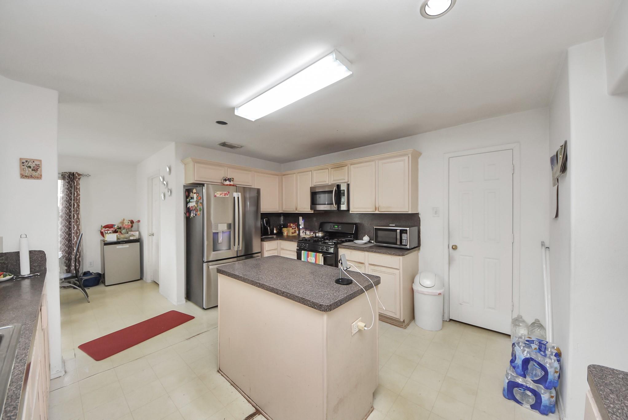 10003 Dakota Ridge Court