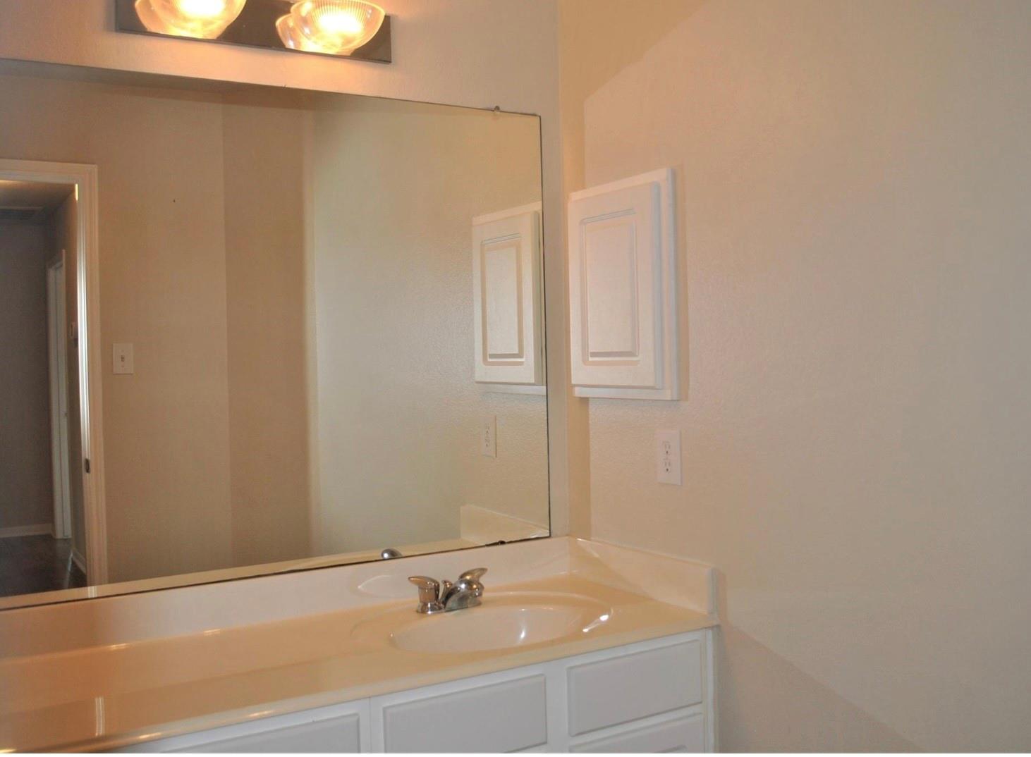 19438 Juniper Vale Circle