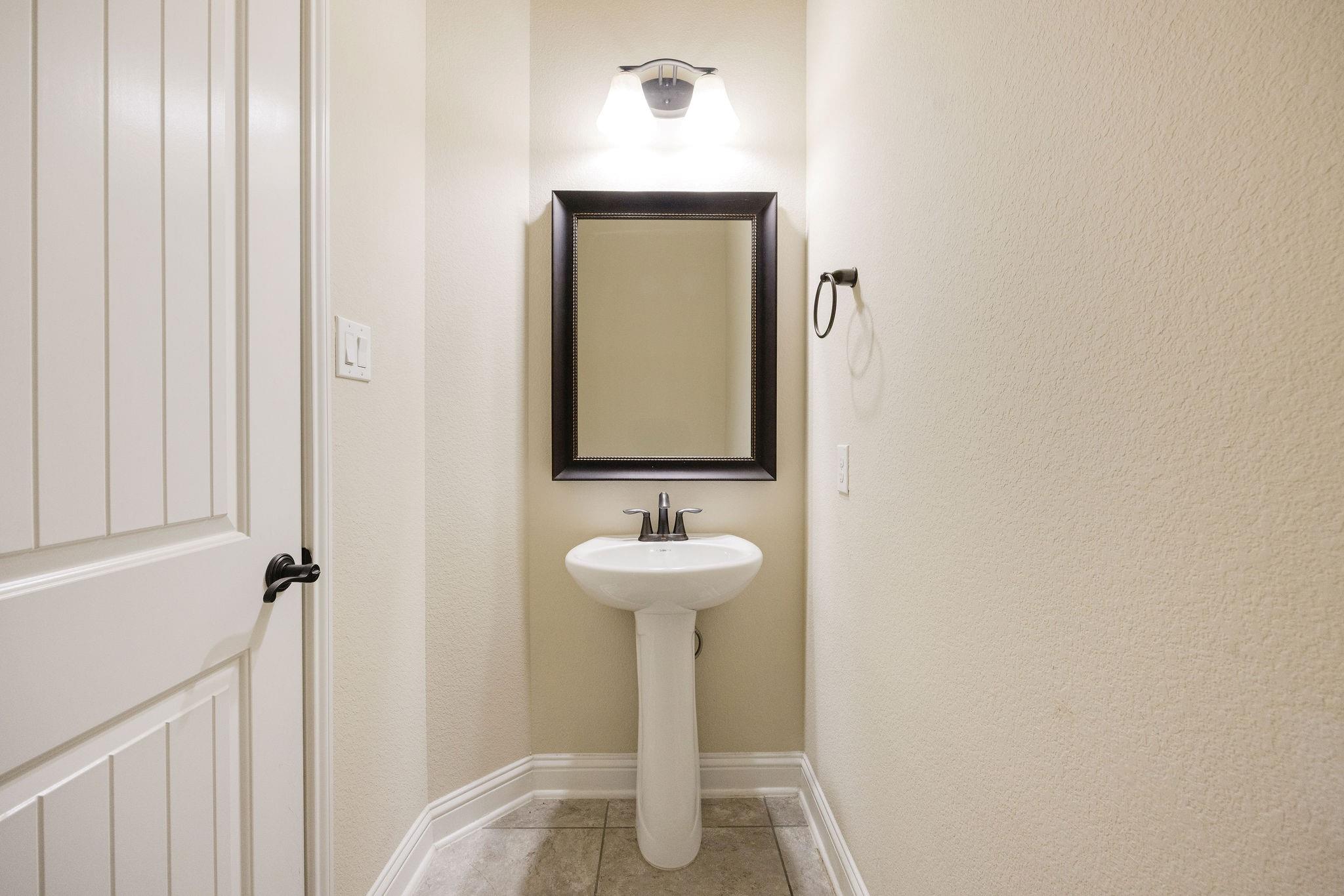 2504 Scarlett Trace