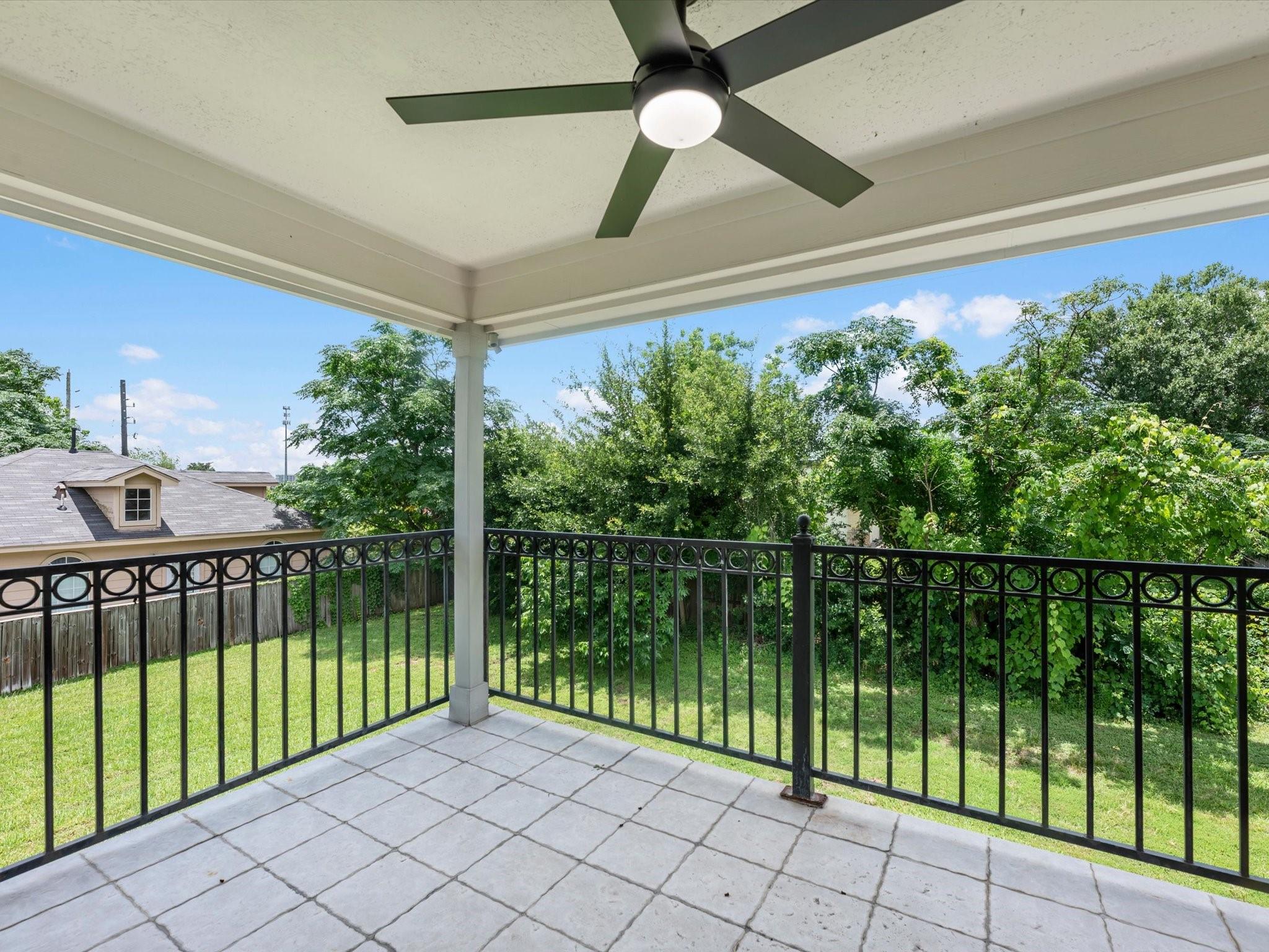 5005 Meadowlark Lane