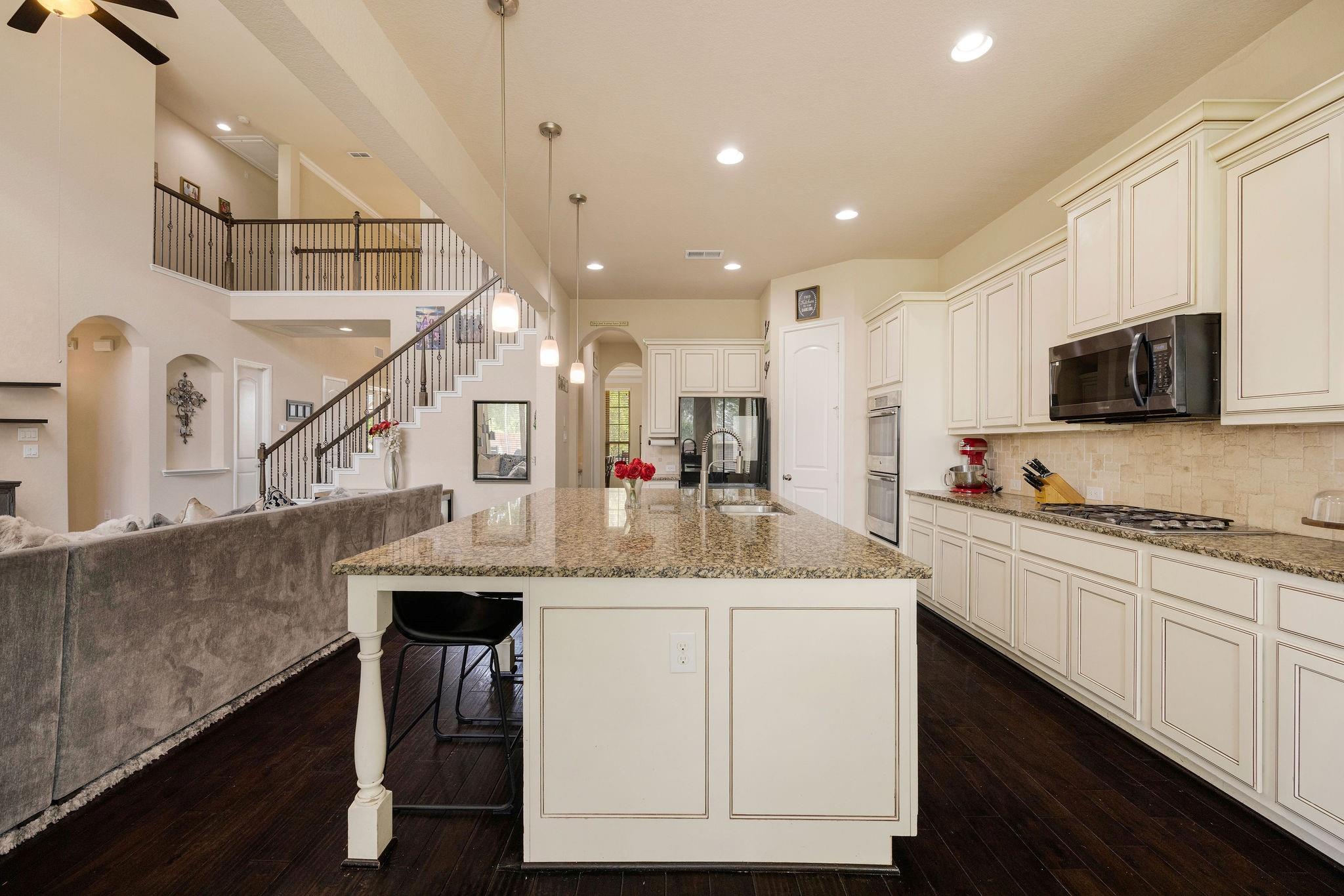 5806 Eden Crest Court
