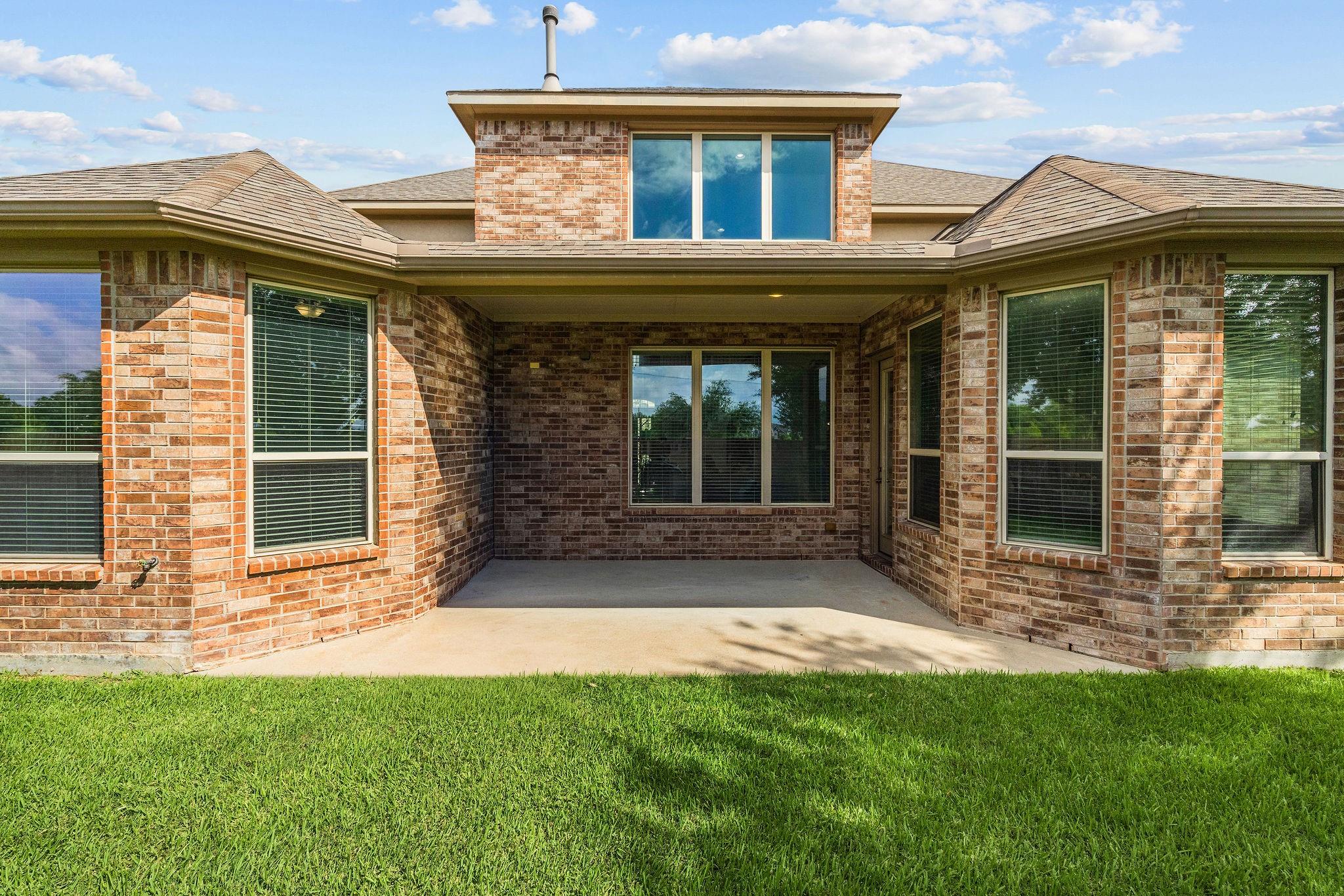 5806 Eden Crest Court