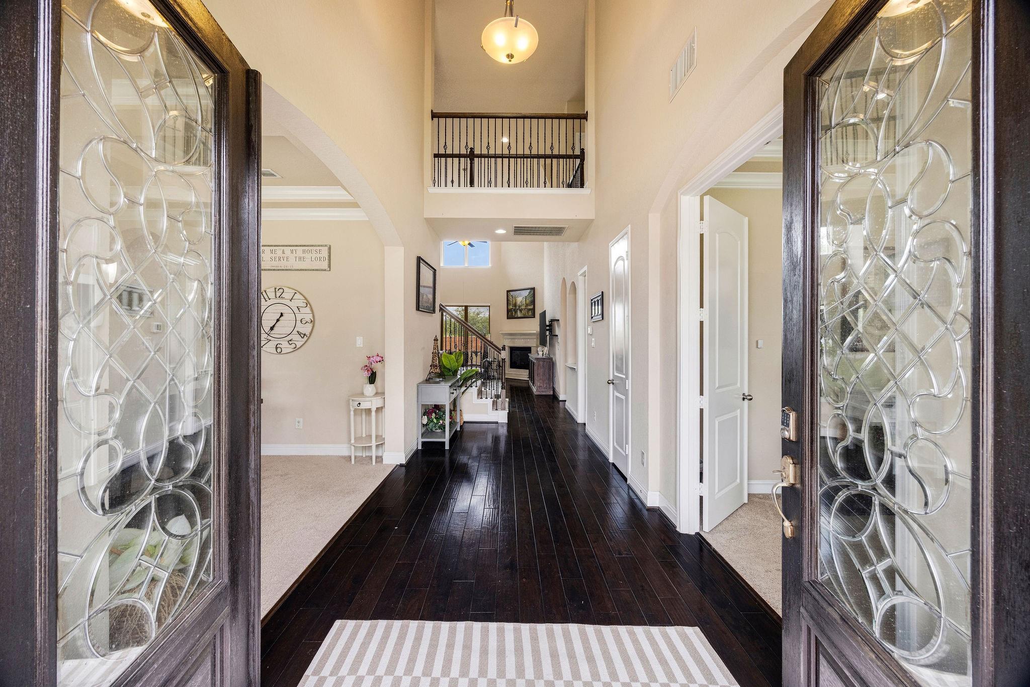 5806 Eden Crest Court