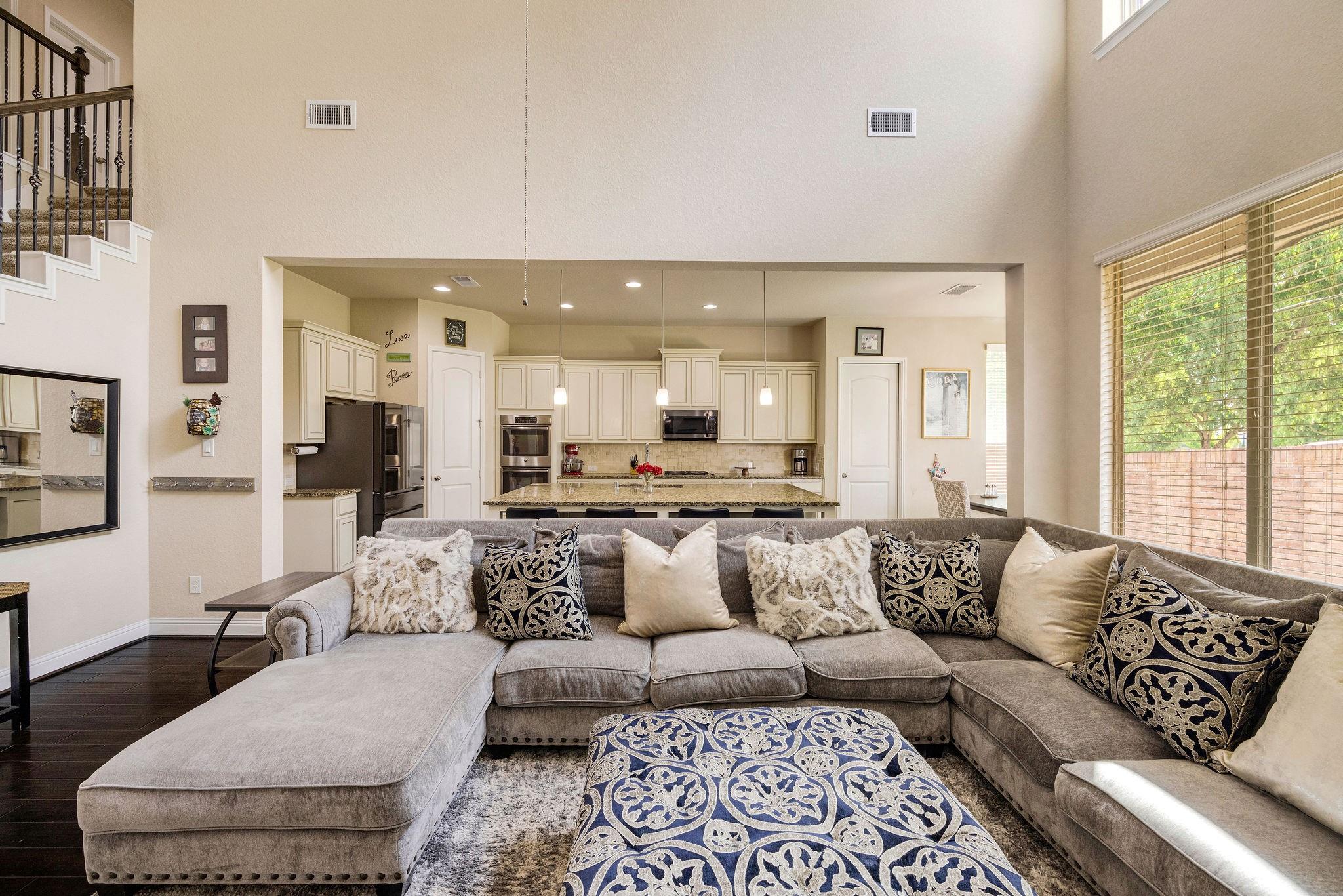 5806 Eden Crest Court