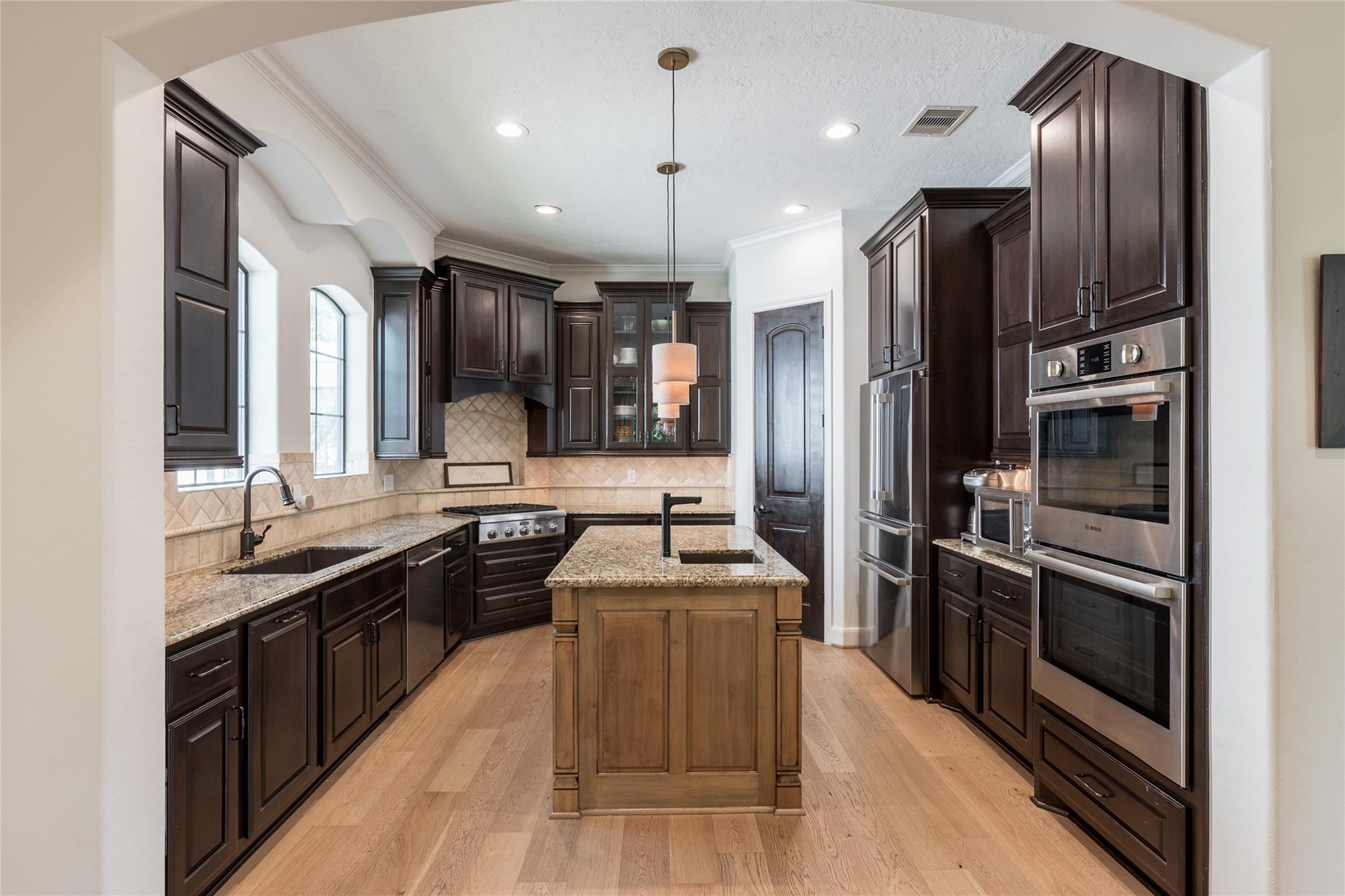 8011 Serenity Court