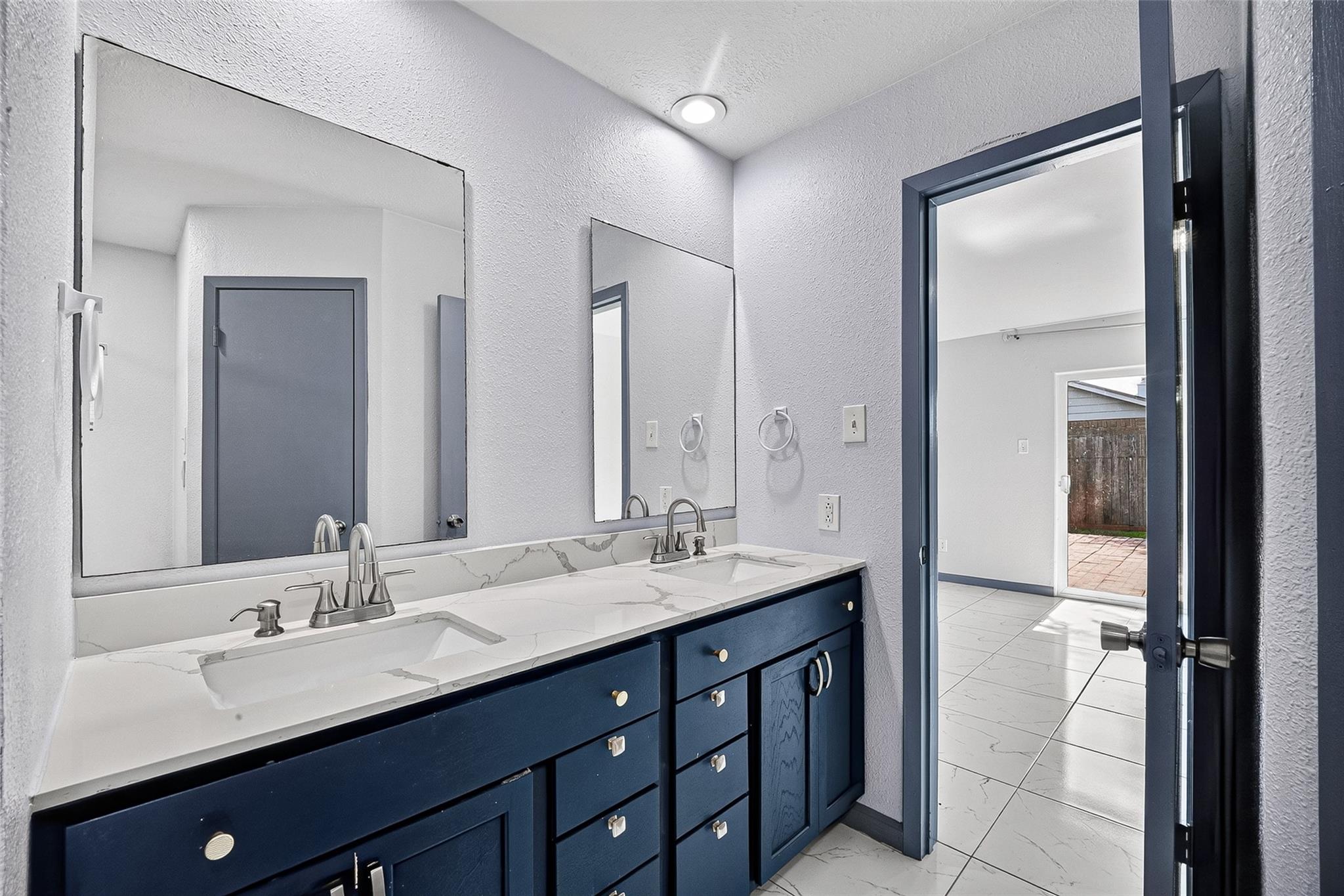 10911 Pecan Drive