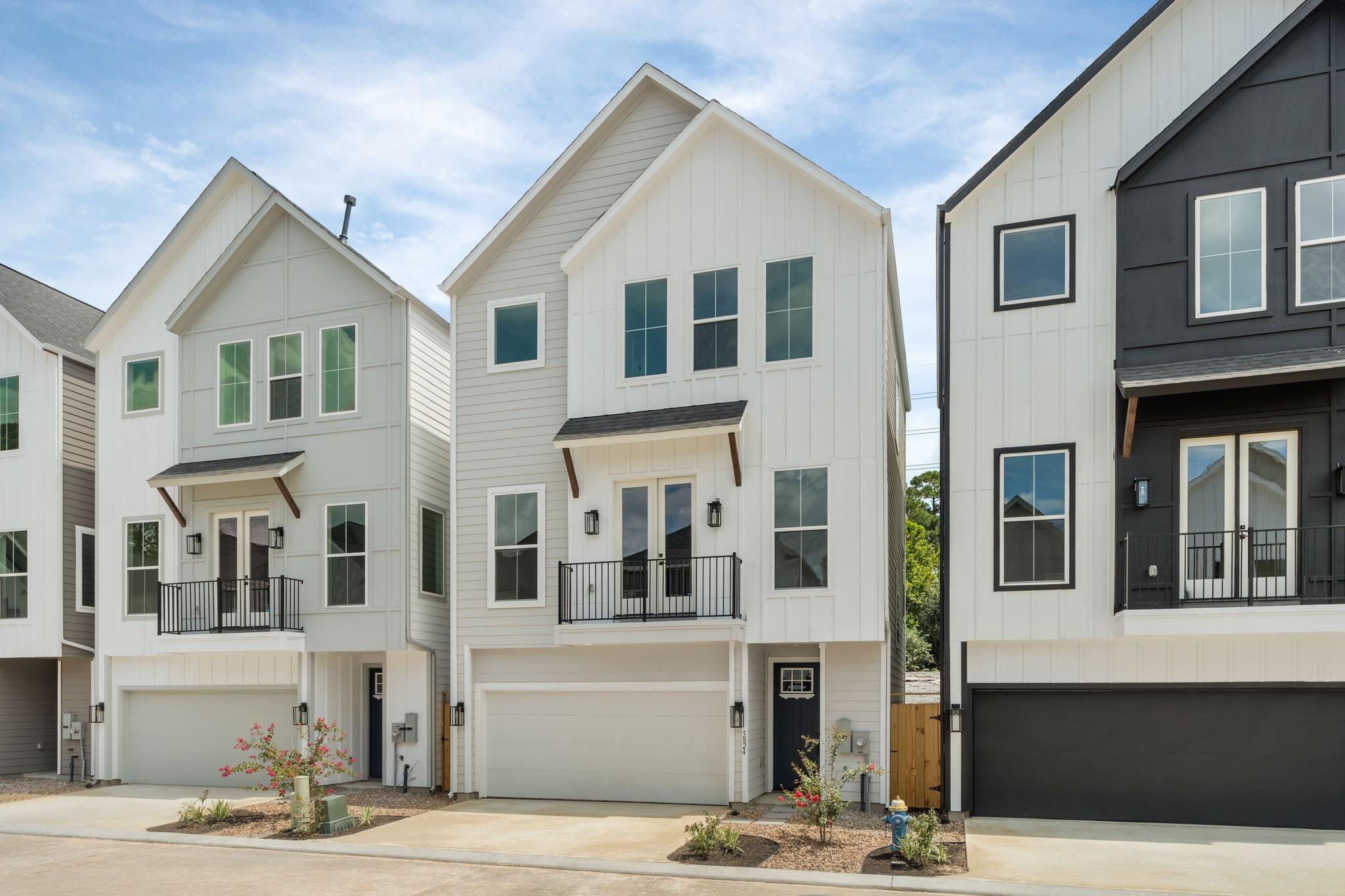 5822 Highland Sun Lane