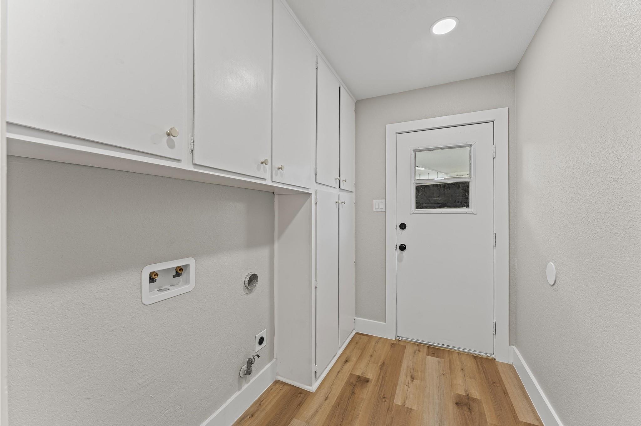 2306 Eaglerock Drive