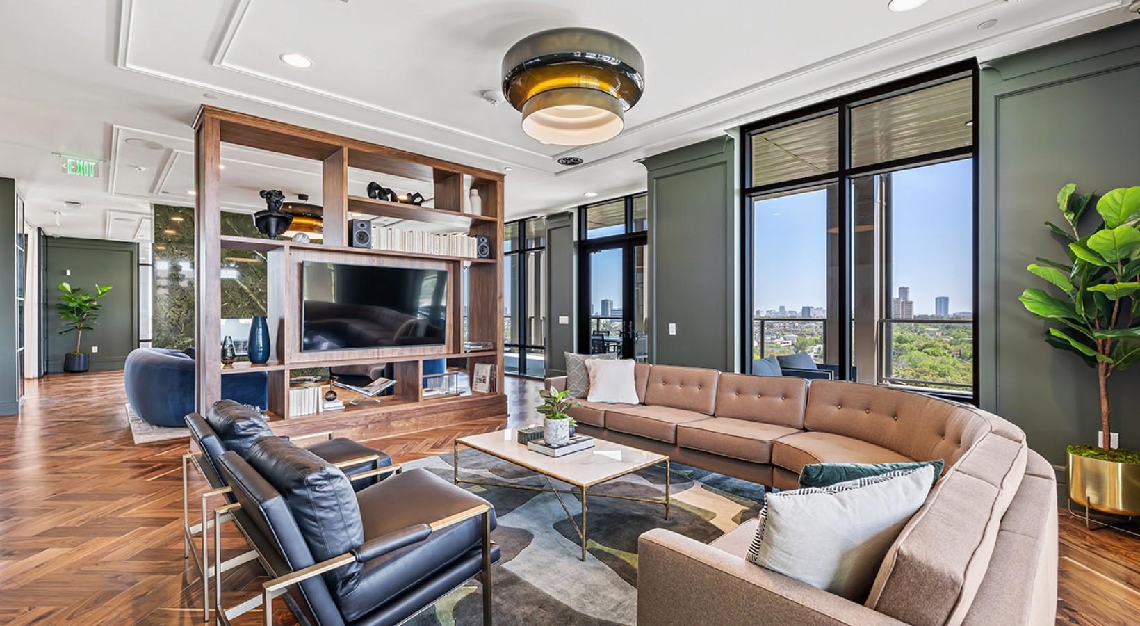 929 Westcott Street # 538