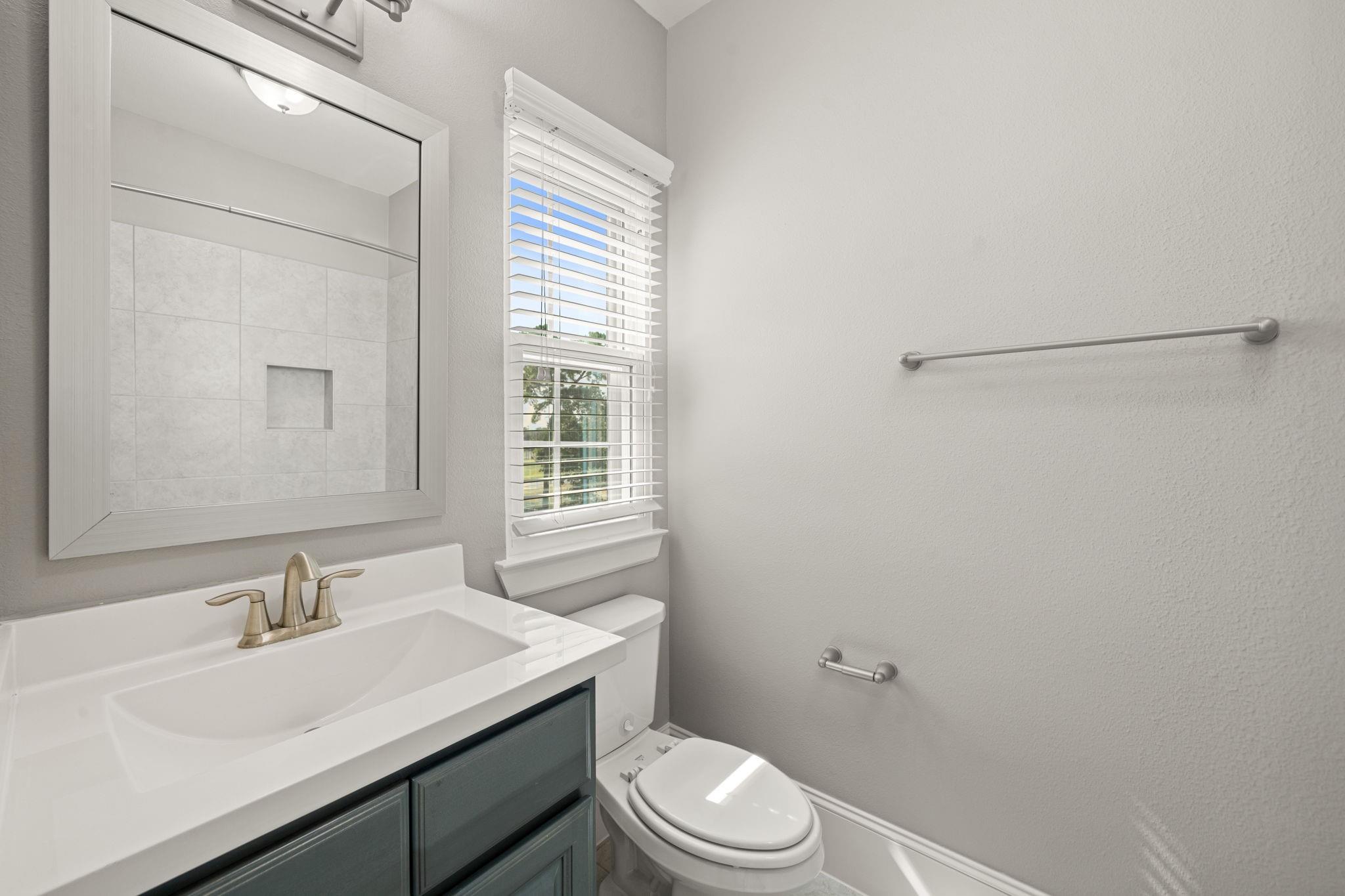 6703 Highclere Manor Lane