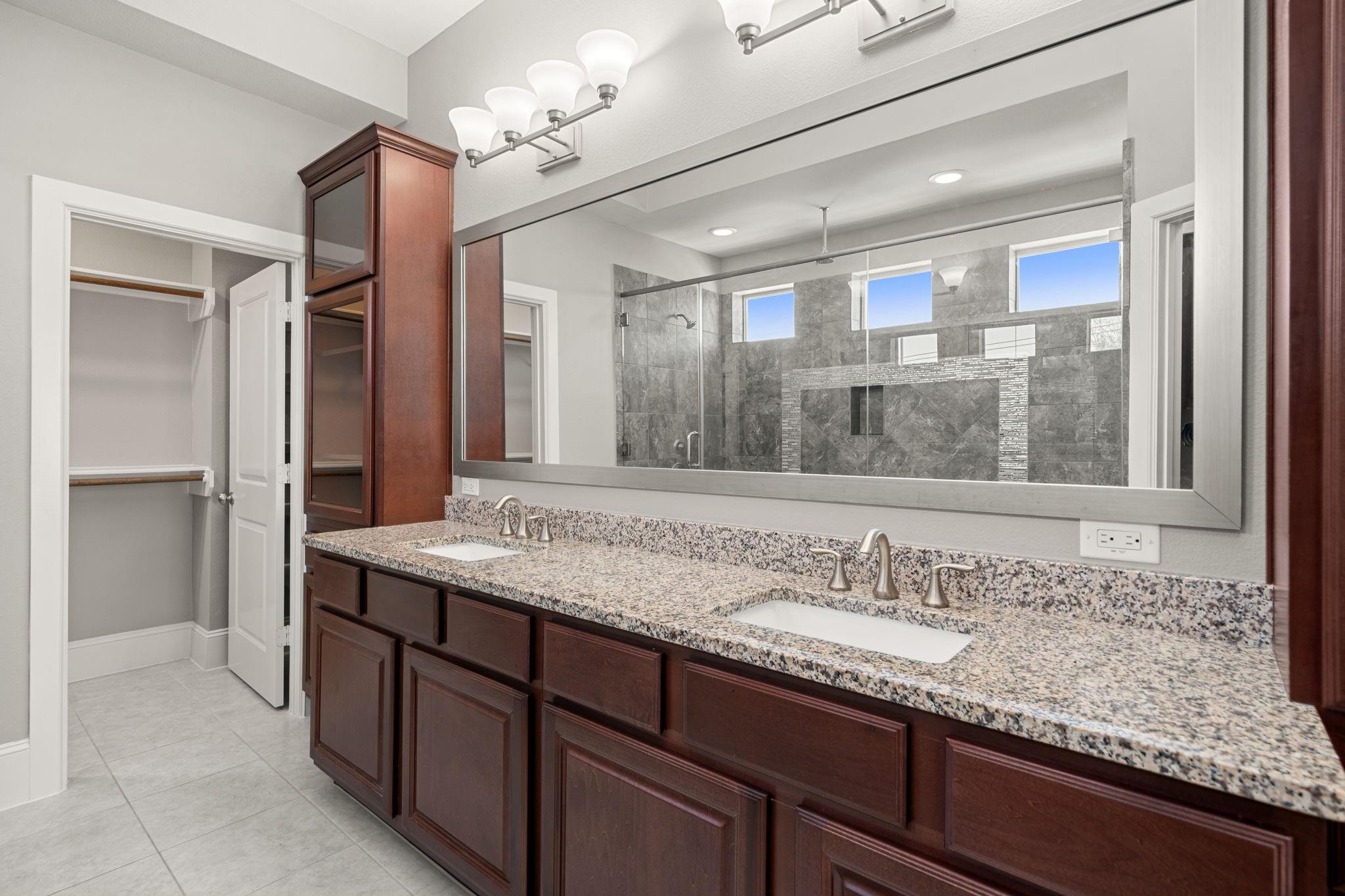 6703 Highclere Manor Lane