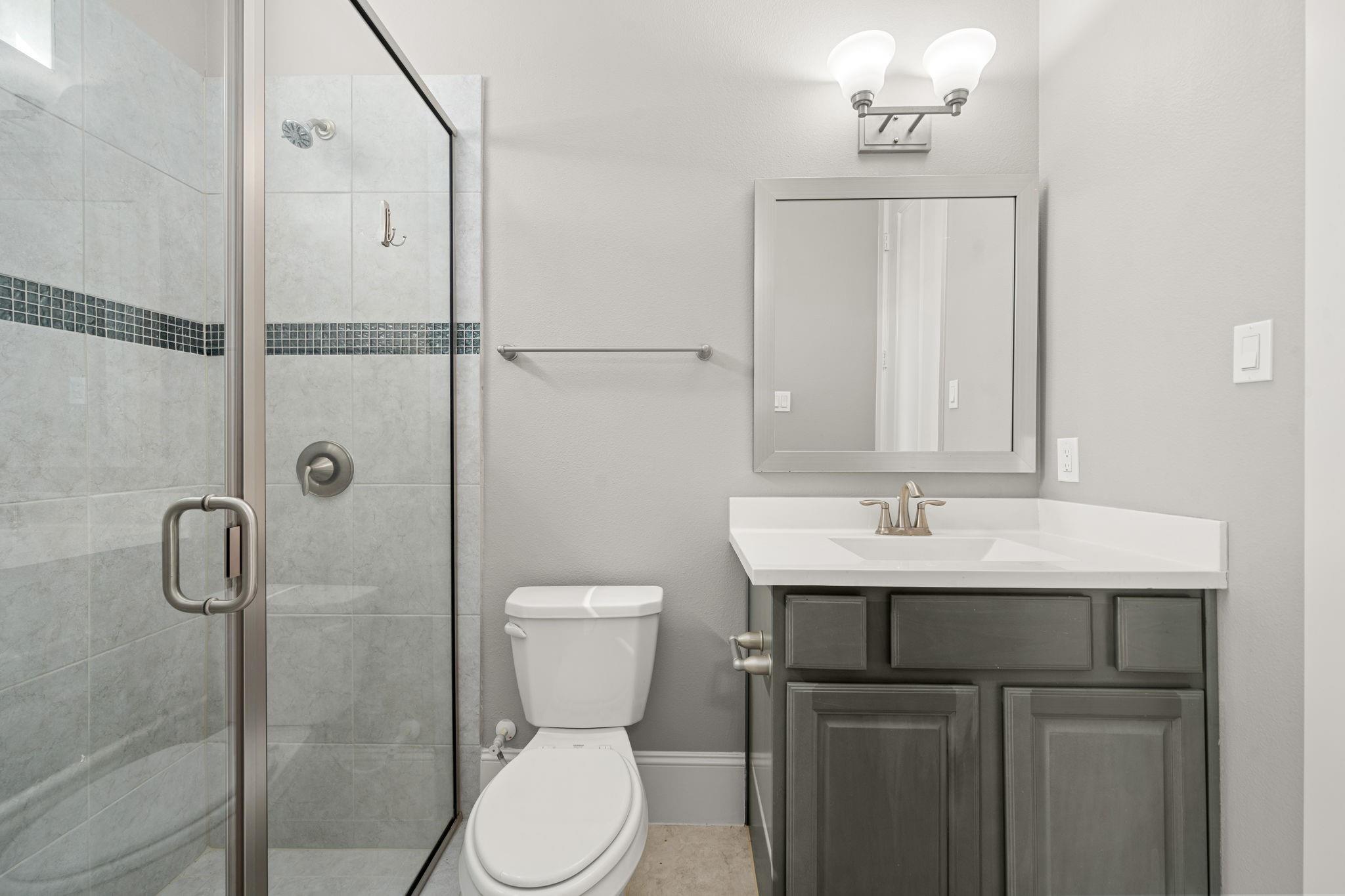 6703 Highclere Manor Lane