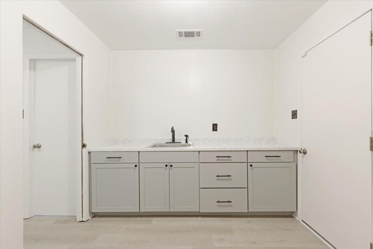 2103 Southwick Street